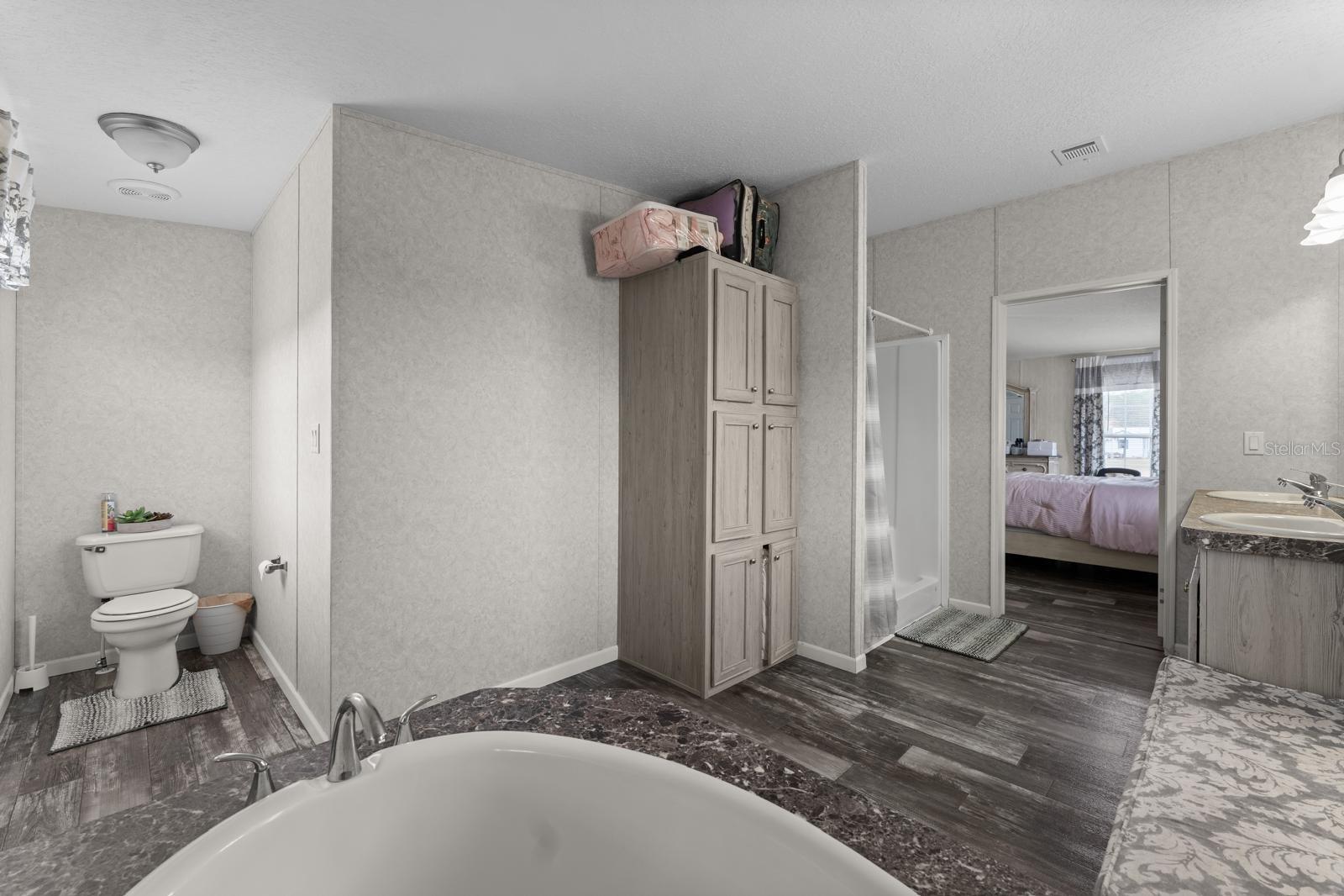 NOT IN A SUBDIVISION - Residential