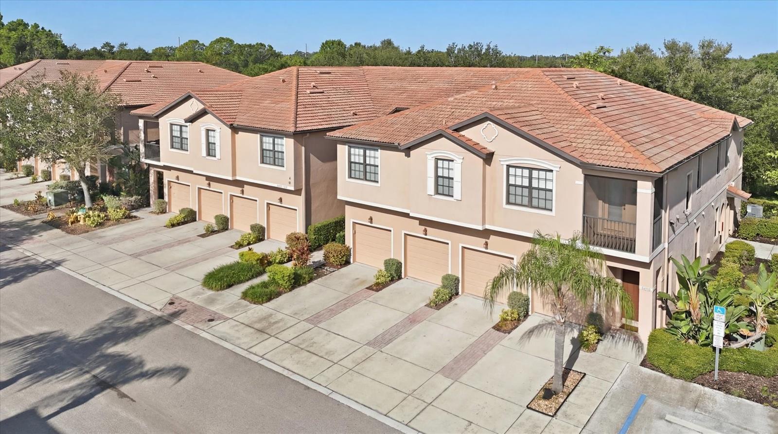 4224 VIA PIEDRA CIRCLE 4-102