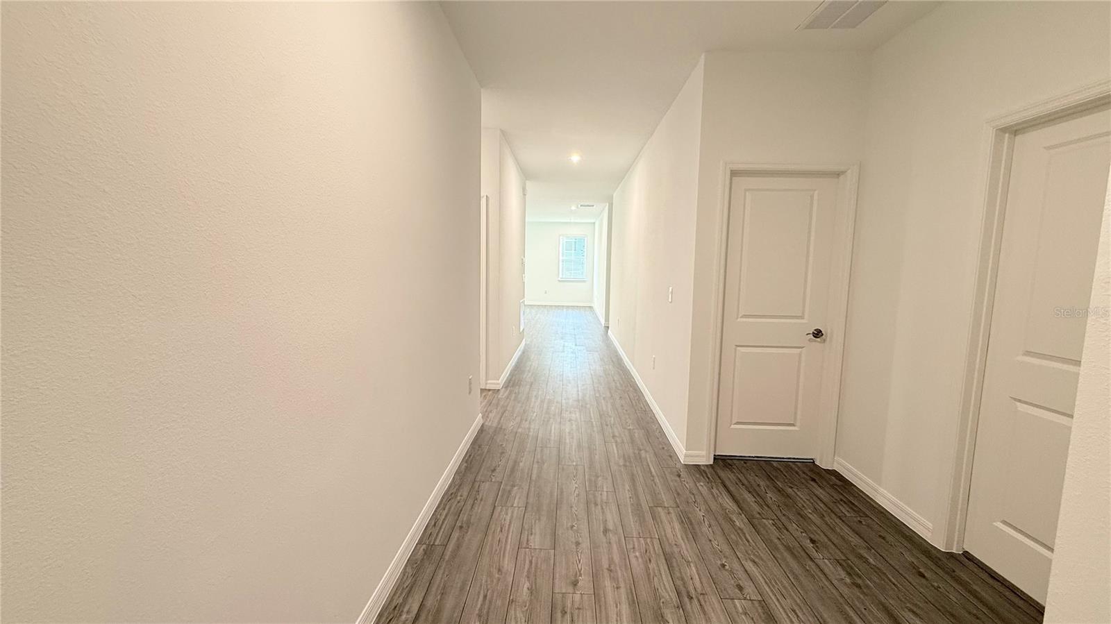 COVERED BRIDGE/LIBERTY BLUFF P - Residential Lease