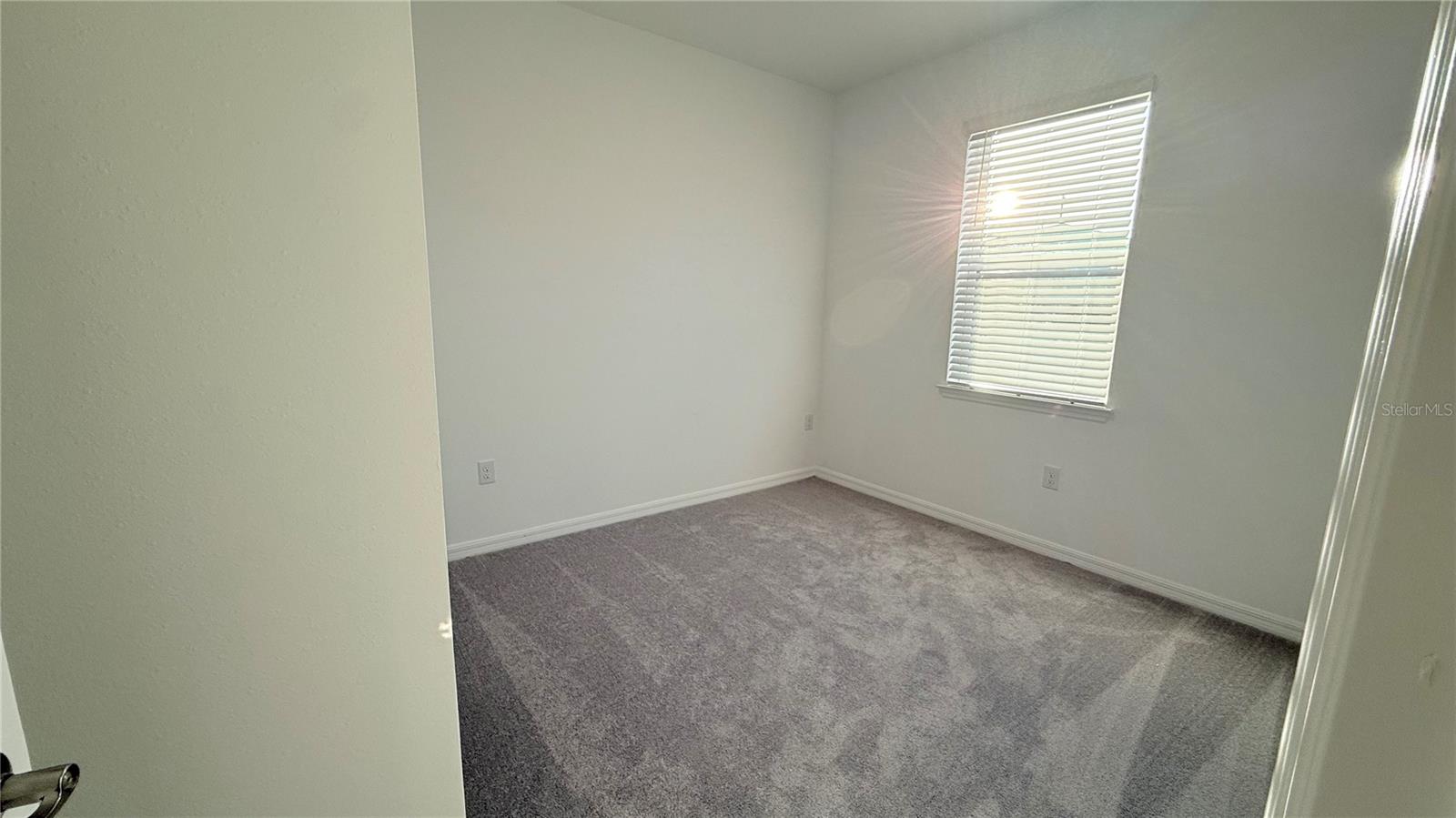 COVERED BRIDGE/LIBERTY BLUFF P - Residential Lease