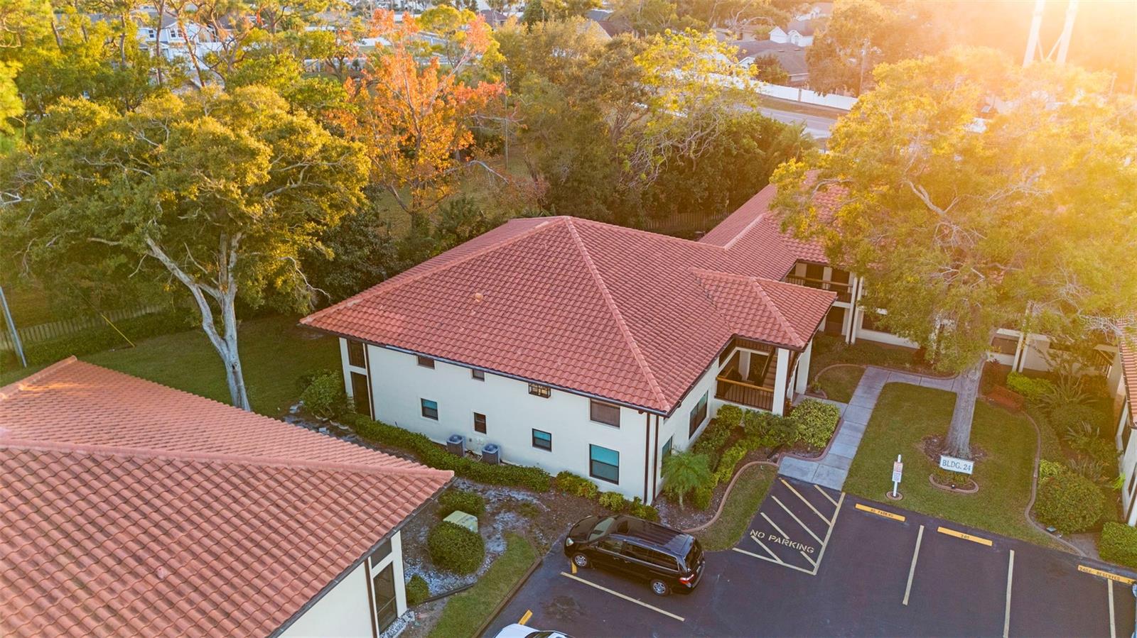 HAMMOCK PINE VILLAGE - Residential