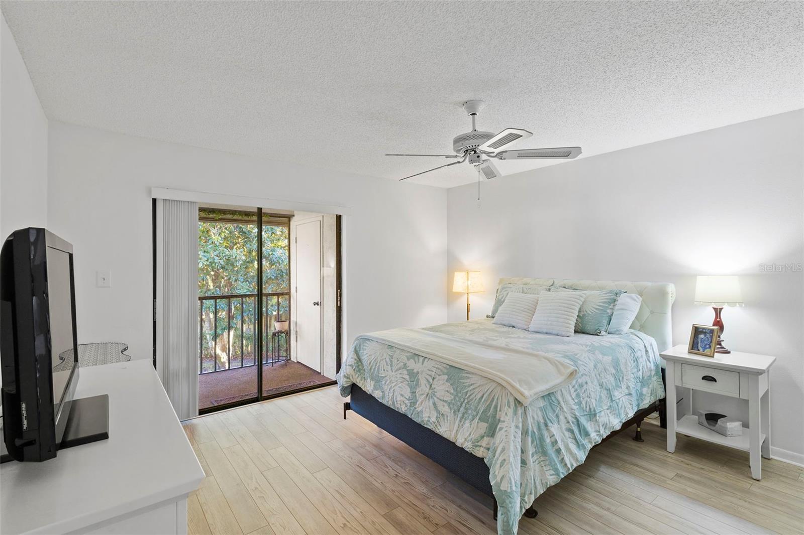 HAMMOCK PINE VILLAGE - Residential