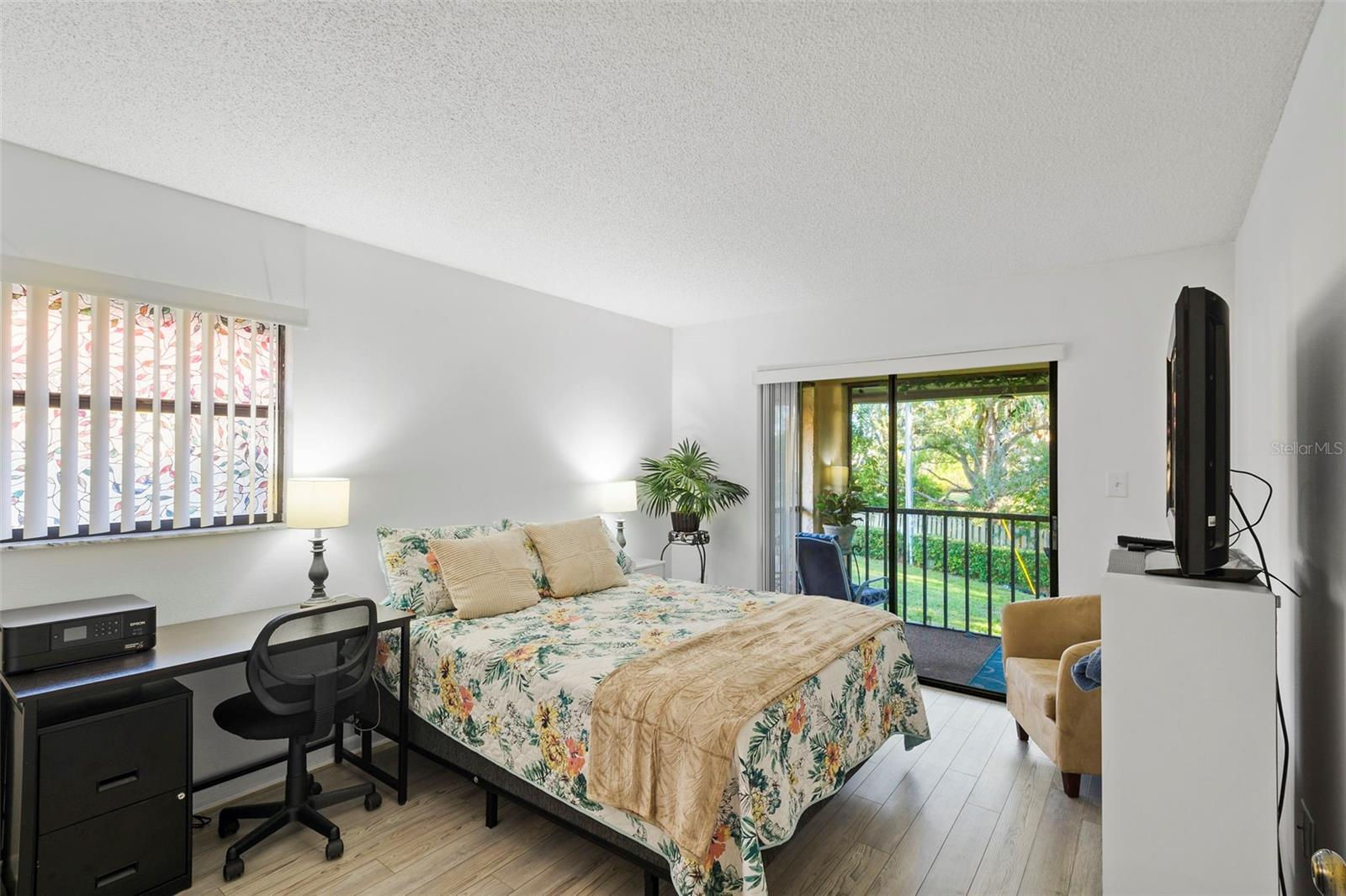 HAMMOCK PINE VILLAGE - Residential