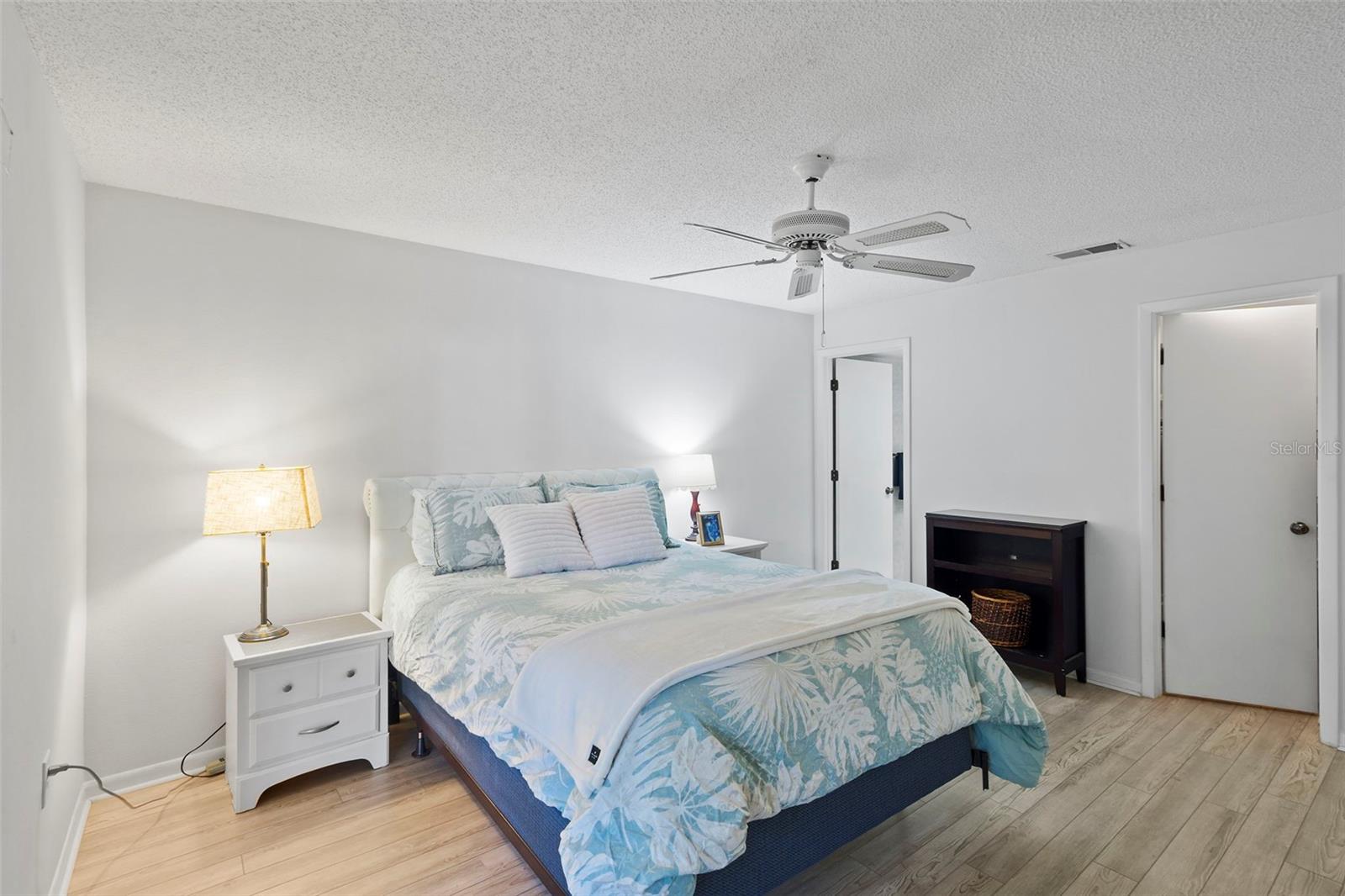 HAMMOCK PINE VILLAGE - Residential