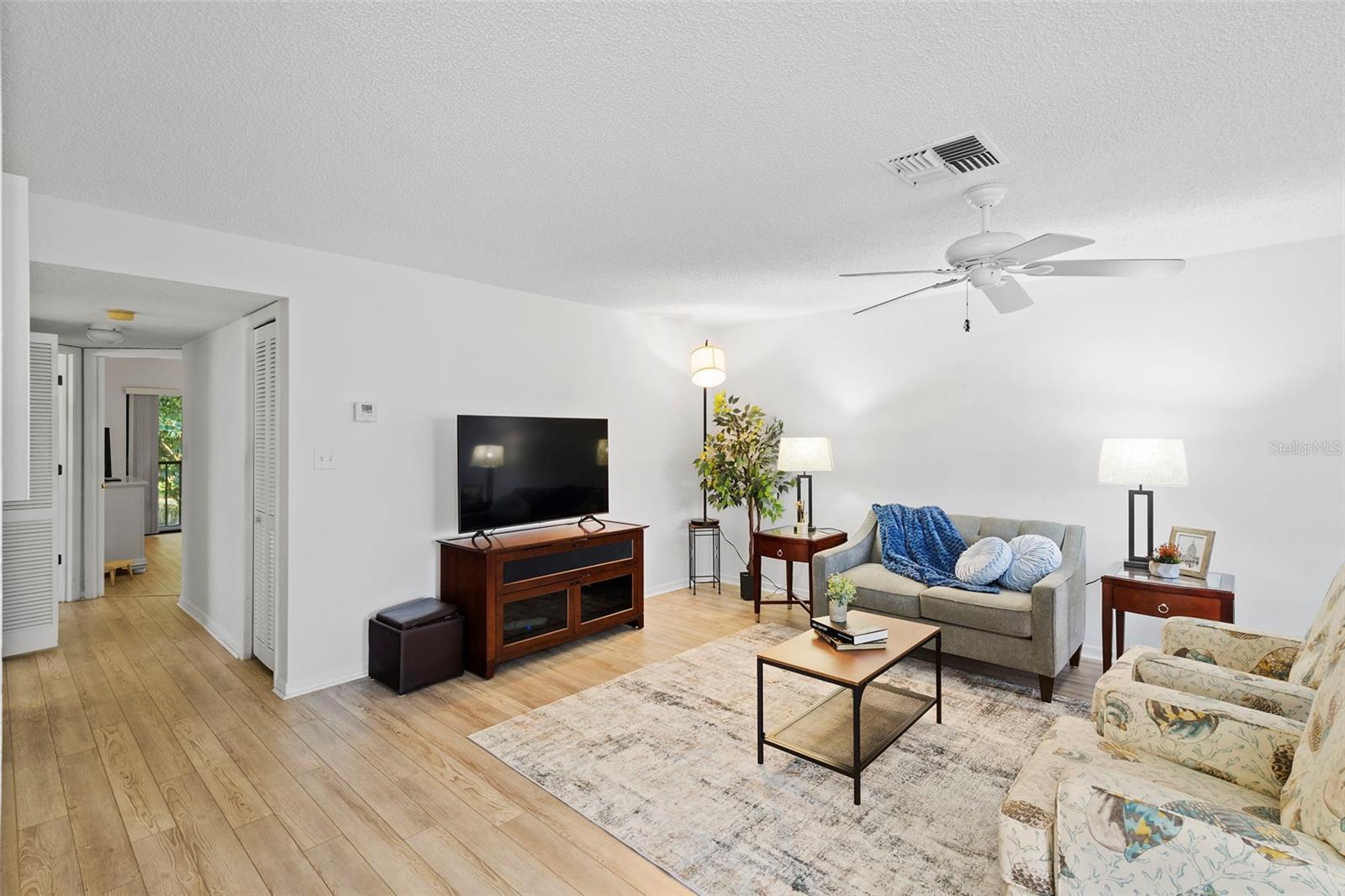 HAMMOCK PINE VILLAGE - Residential