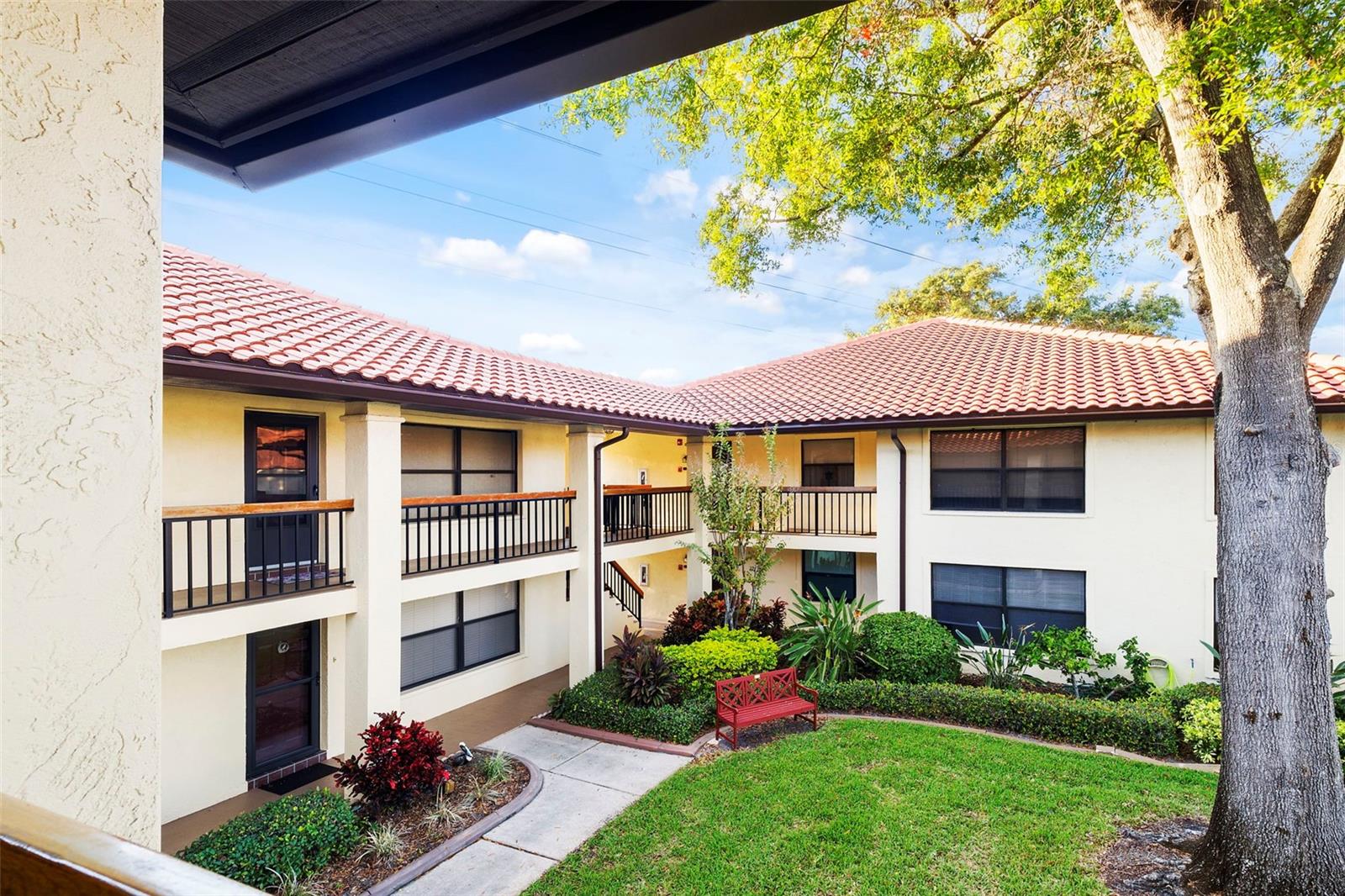 HAMMOCK PINE VILLAGE - Residential