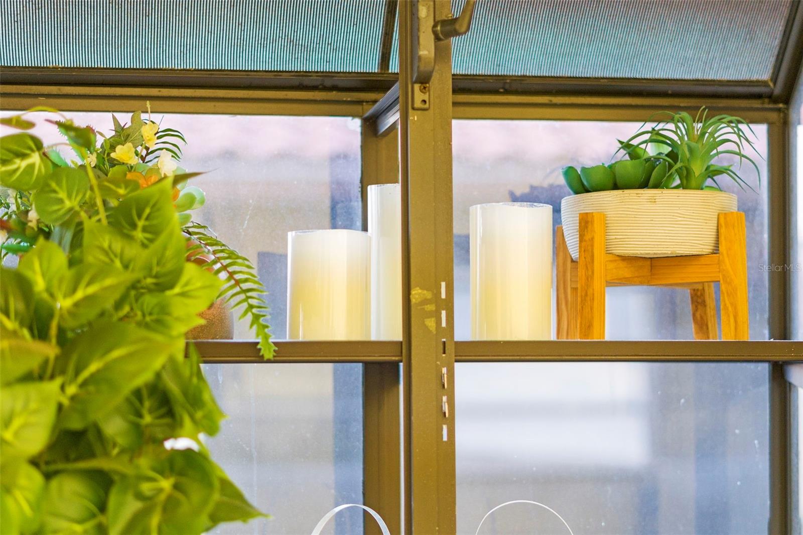 HAMMOCK PINE VILLAGE - Residential