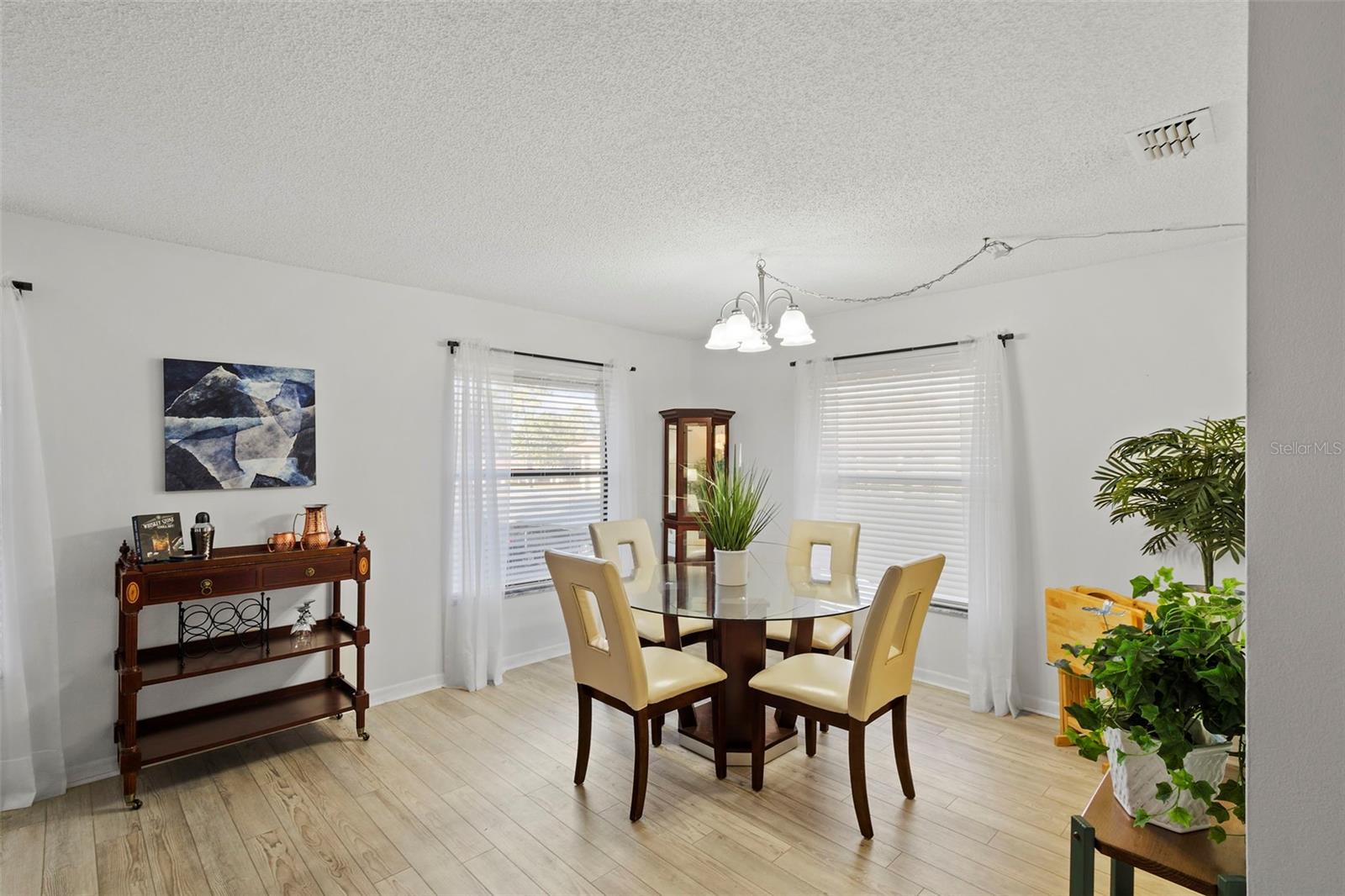 HAMMOCK PINE VILLAGE - Residential