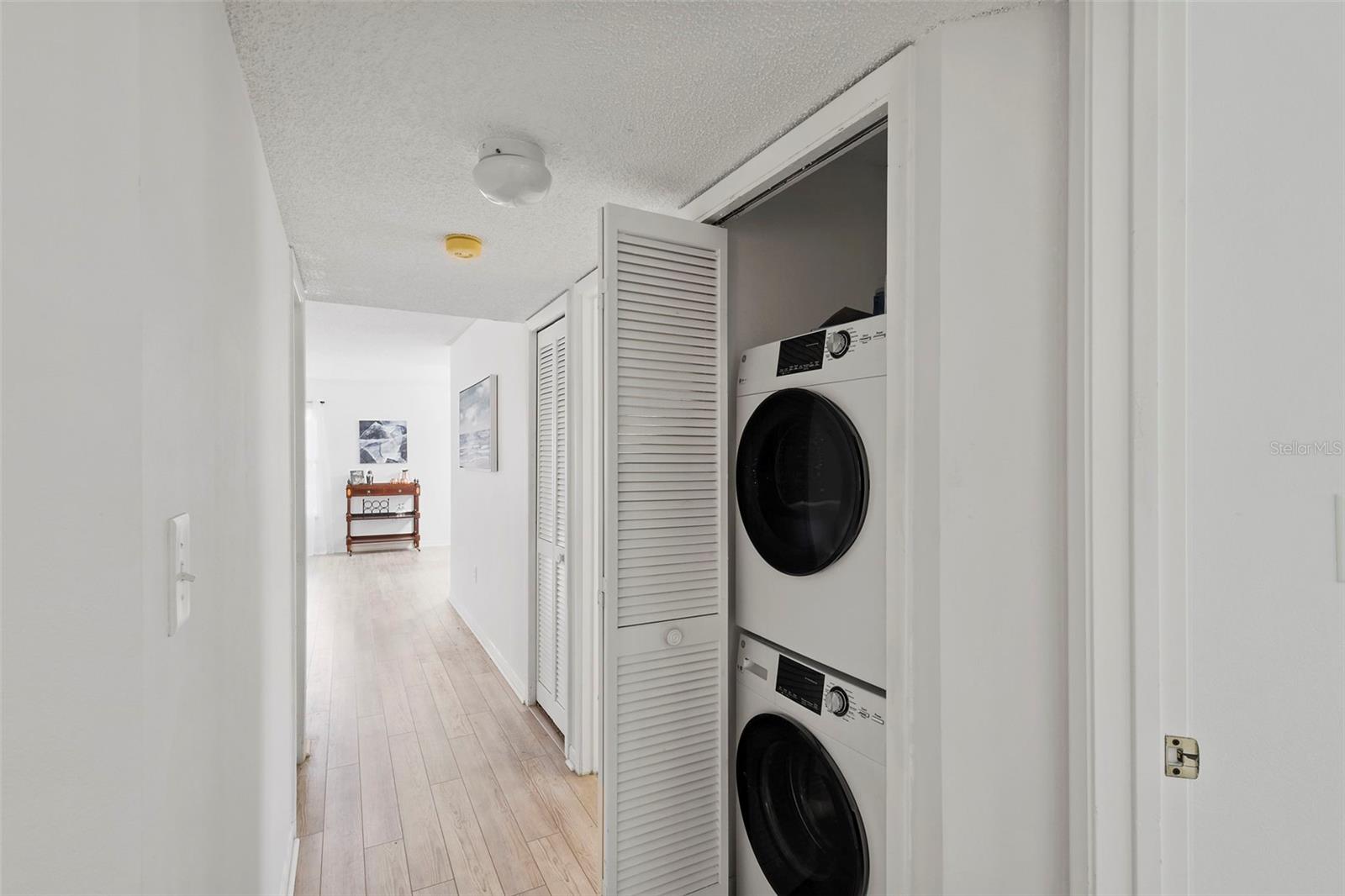 HAMMOCK PINE VILLAGE - Residential