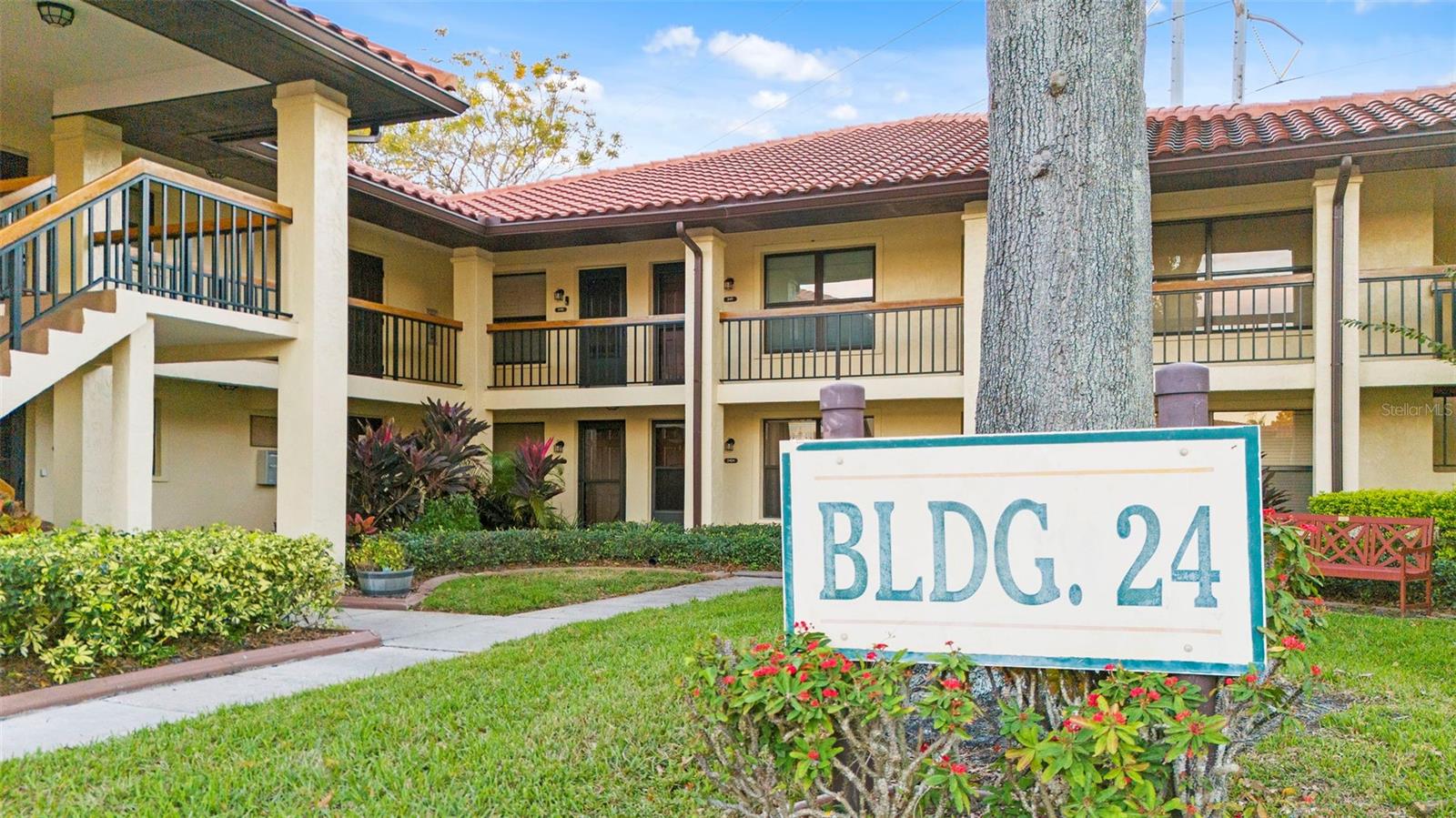 HAMMOCK PINE VILLAGE - Residential