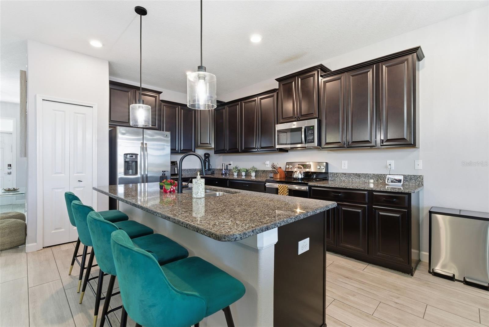 BELMONT - Residential