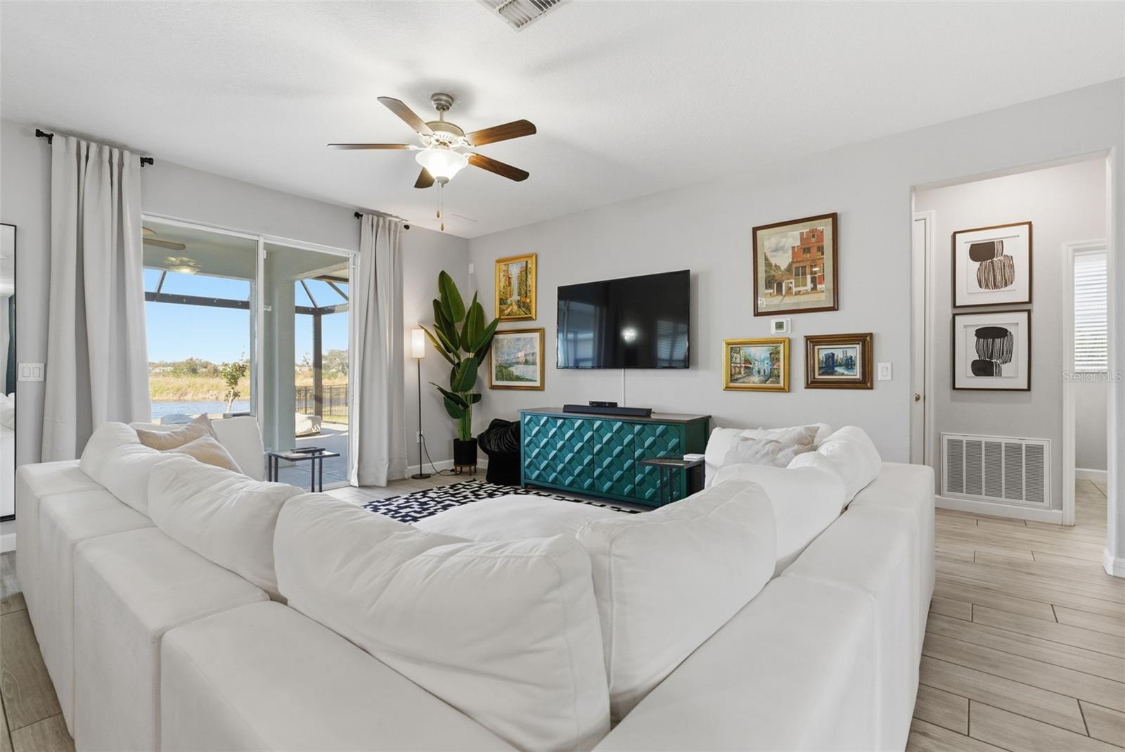 BELMONT - Residential