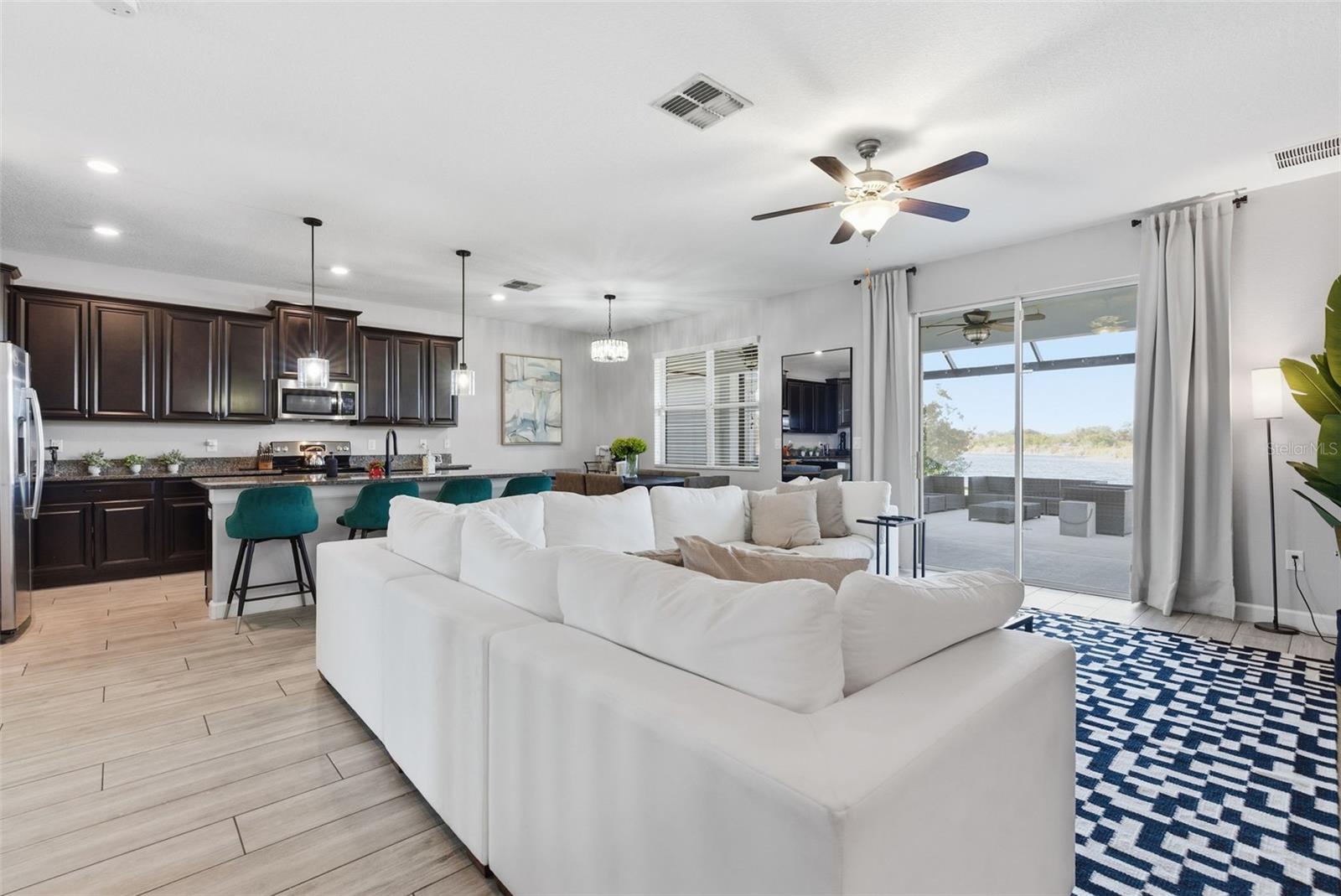 BELMONT - Residential