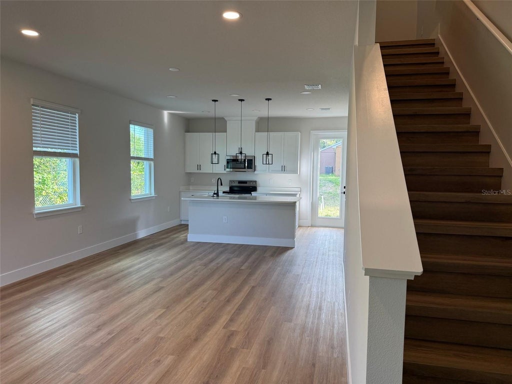 Photo of 8590 Blackberry Avenue, Orlando, FL 32825 (MLS # O6445060)
