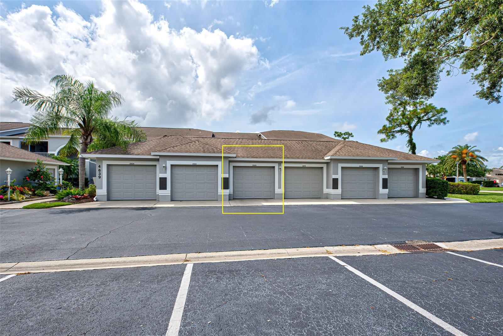 STONEYBROOK VERANDA GREENS NORTH 02 - Residential