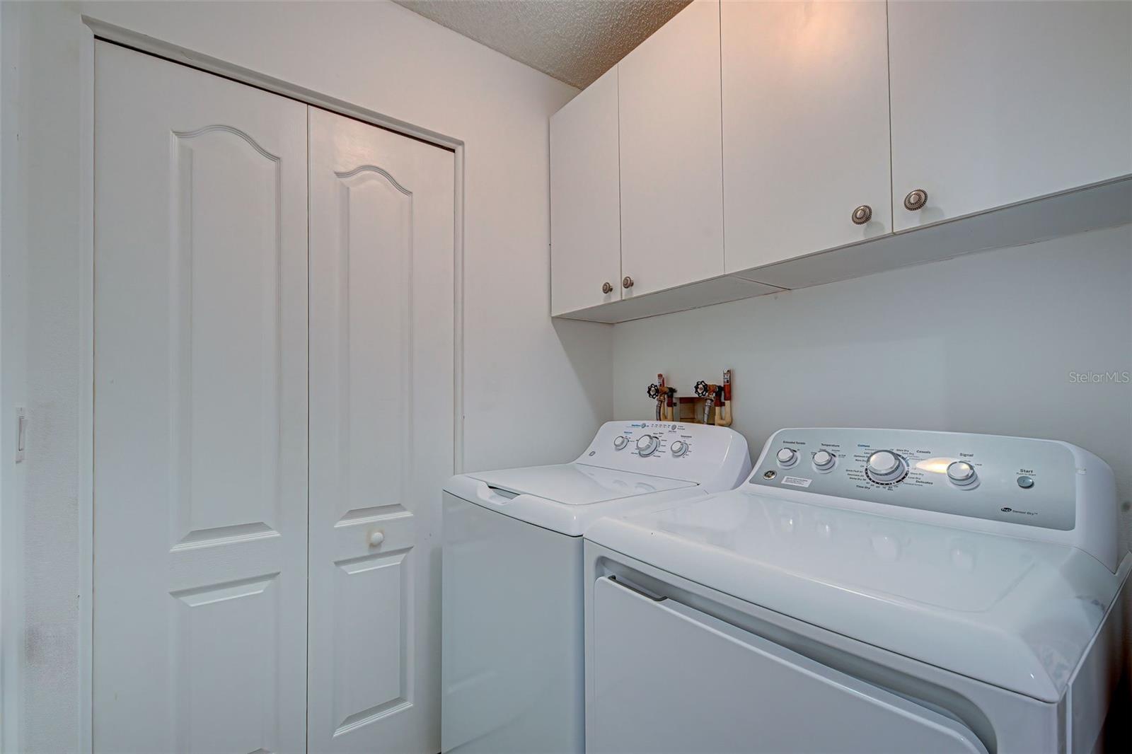 STONEYBROOK VERANDA GREENS NORTH 02 - Residential