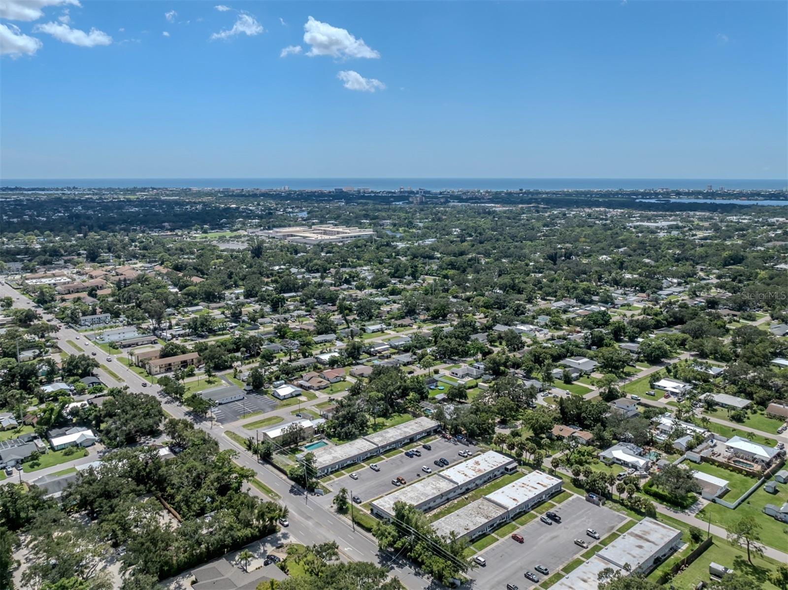 LUCAYA COUNTRY CLUB VILLAGE - Residential