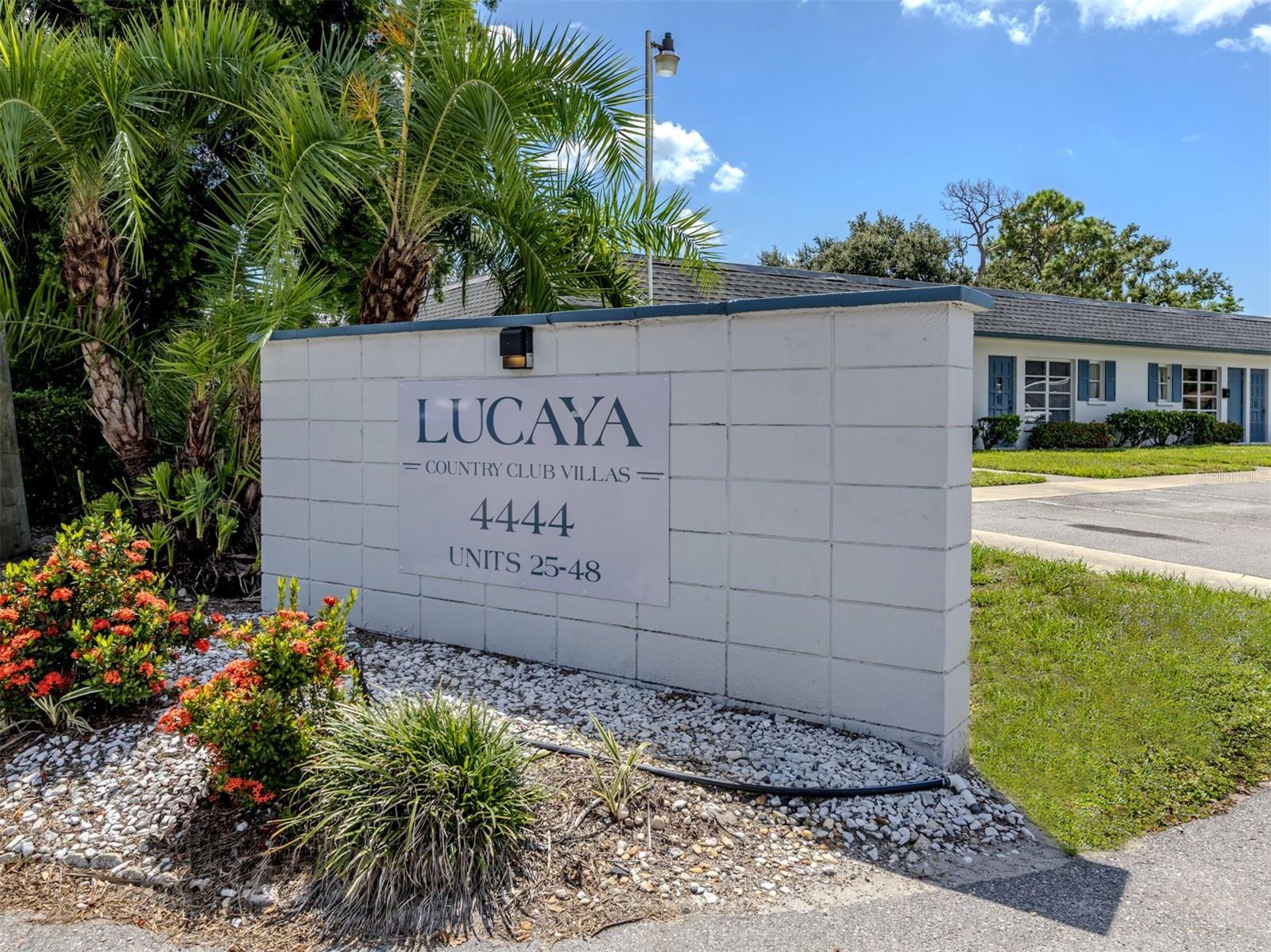 LUCAYA COUNTRY CLUB VILLAGE - Residential