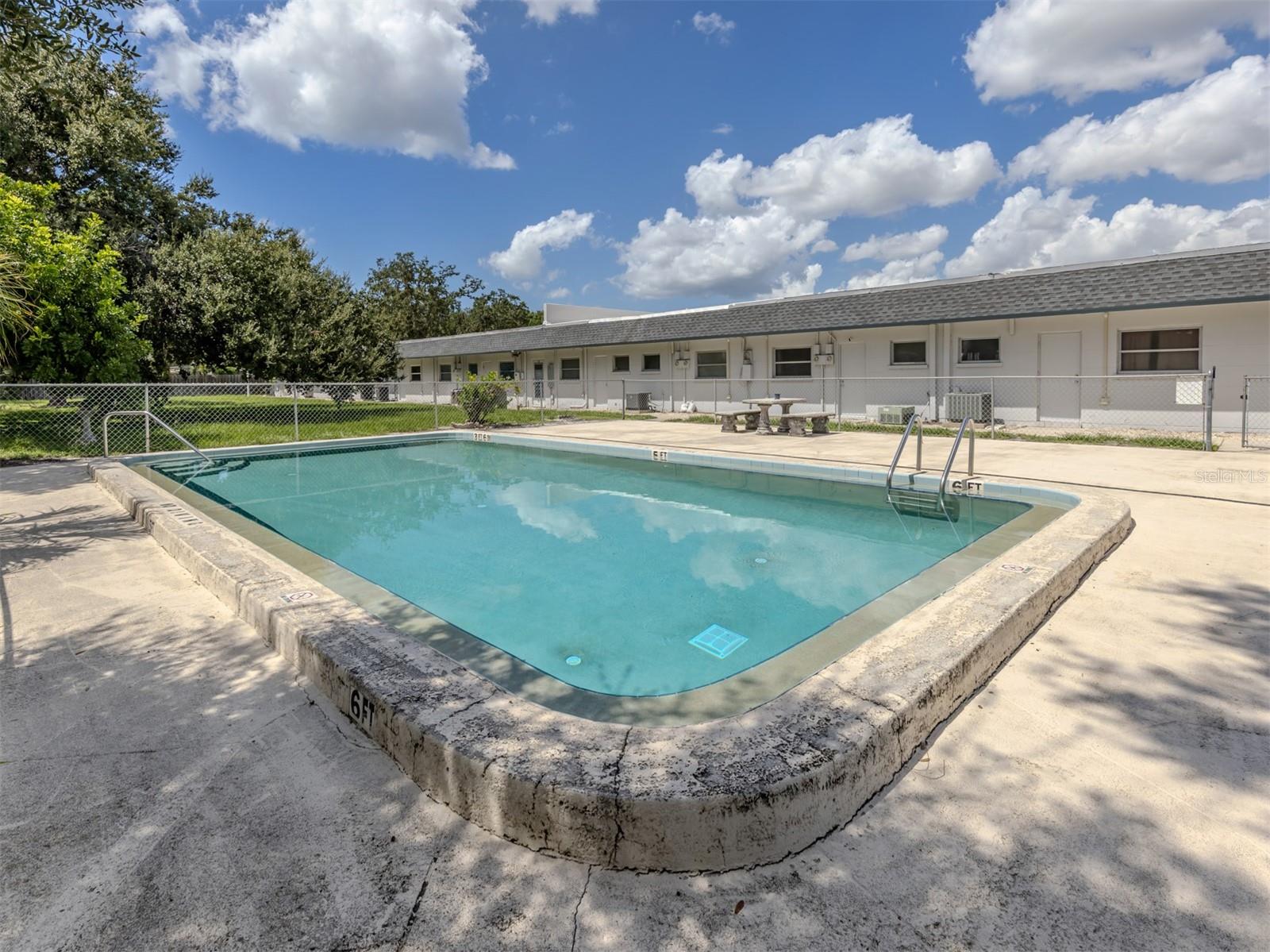 LUCAYA COUNTRY CLUB VILLAGE - Residential