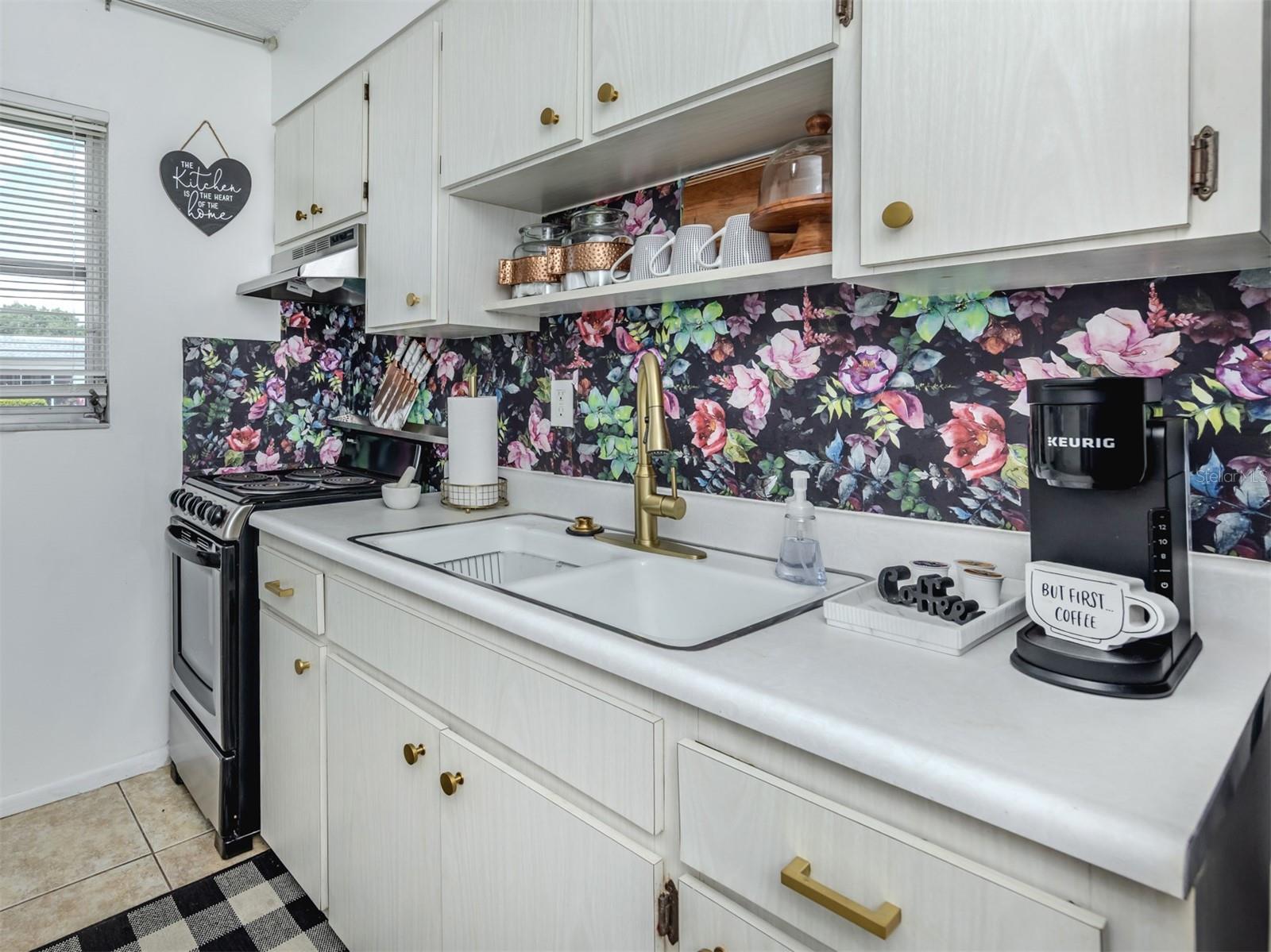 LUCAYA COUNTRY CLUB VILLAGE - Residential