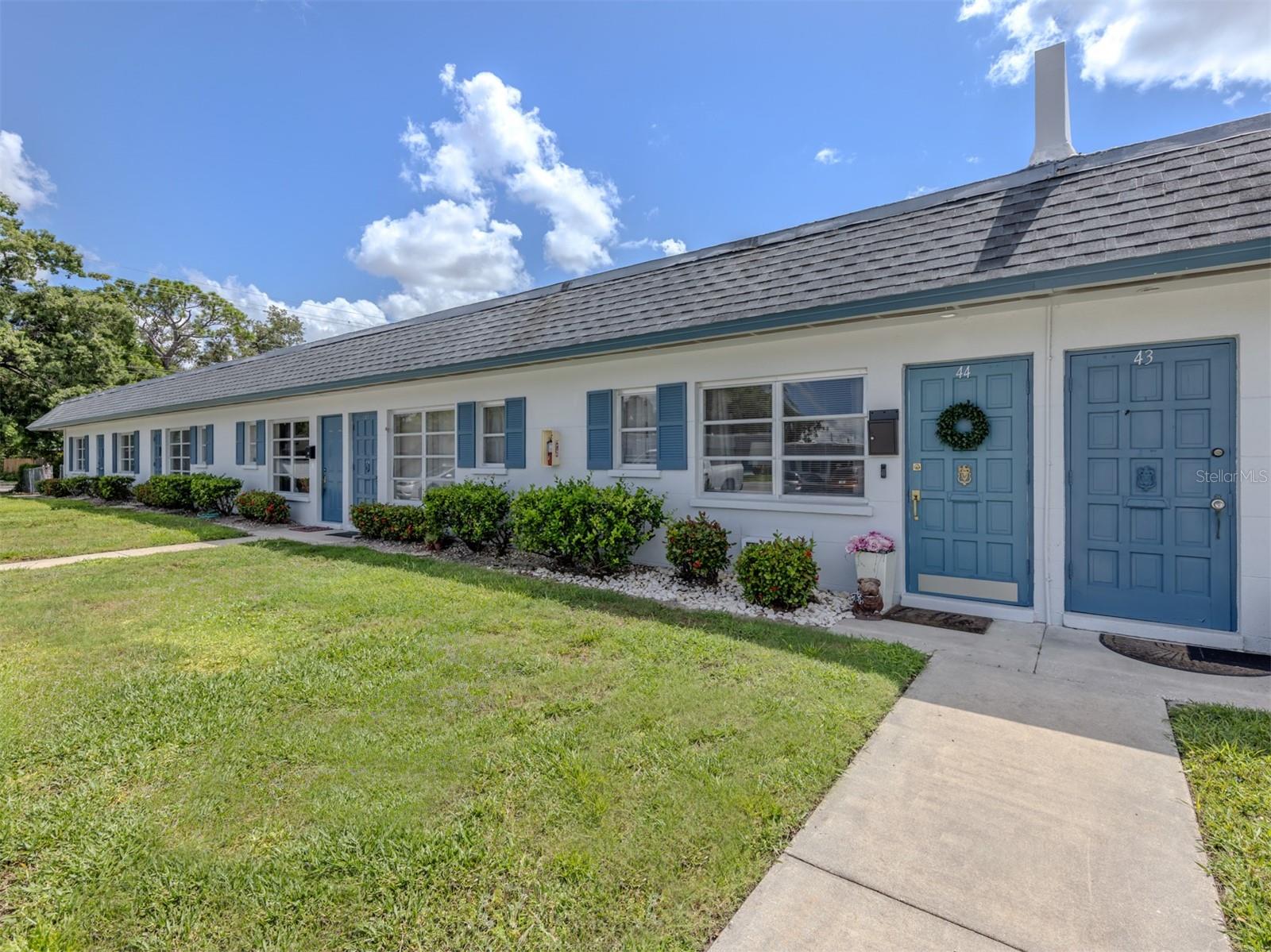 LUCAYA COUNTRY CLUB VILLAGE - Residential