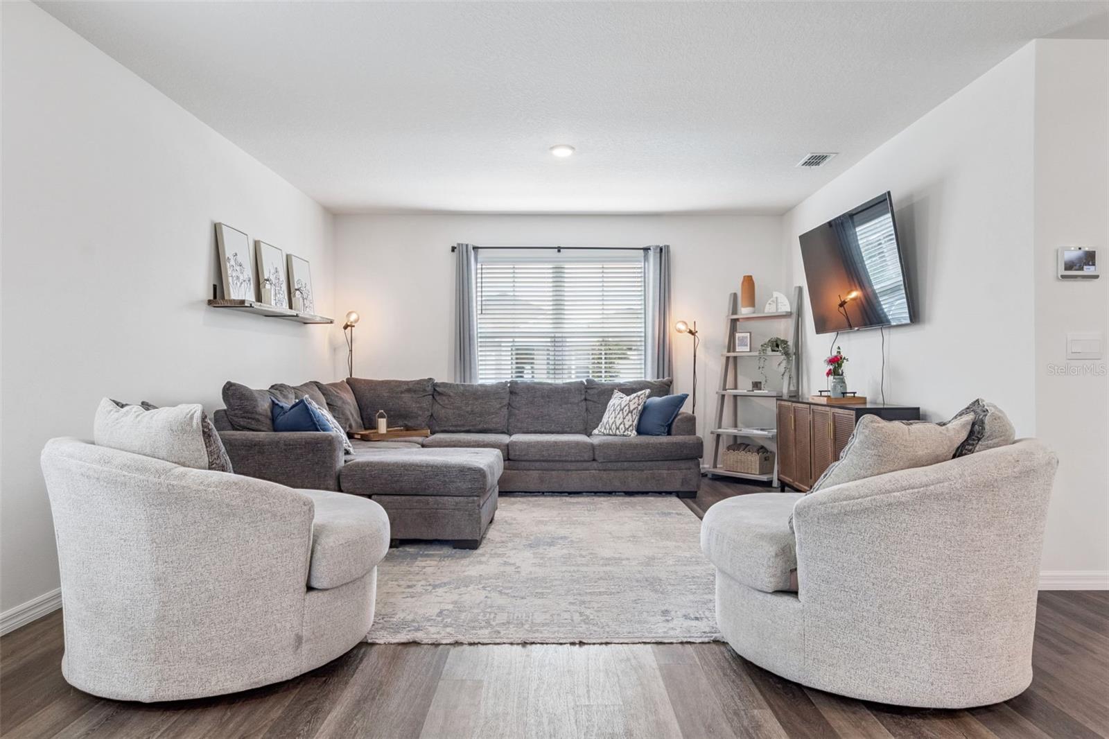 WINDROSE - Residential