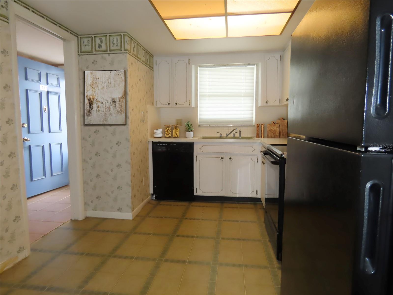 REGENCY WEST APTS CONDO - Residential