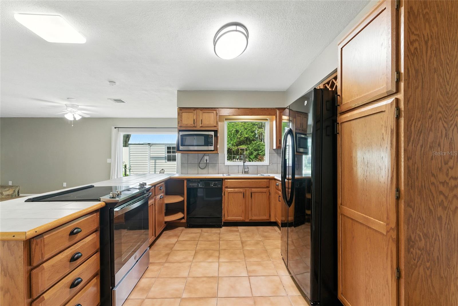 N/A - Residential Lease