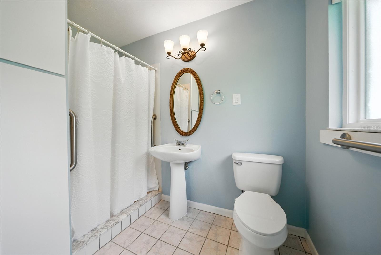 N/A - Residential Lease