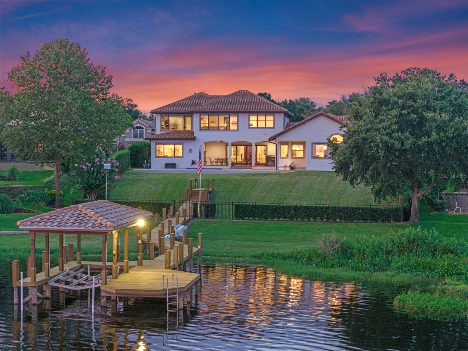 JOHNS LANDING - Residential