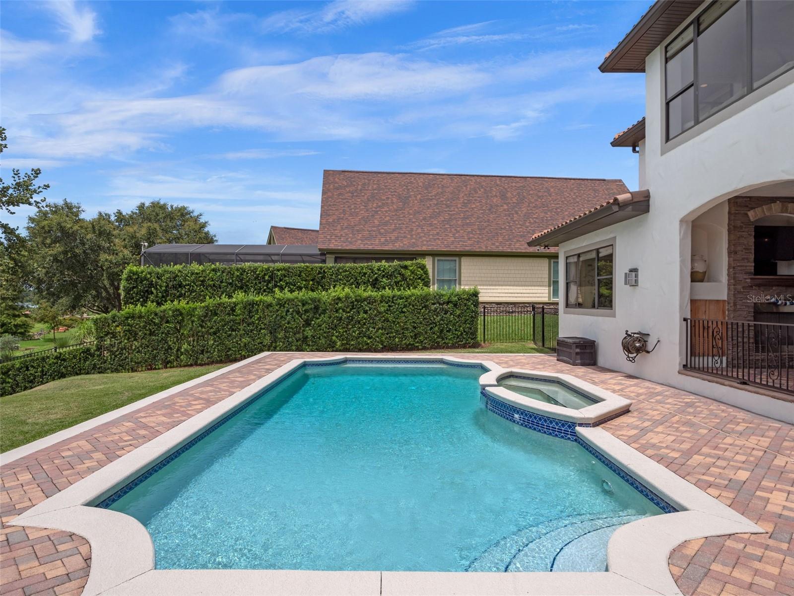 JOHNS LANDING - Residential