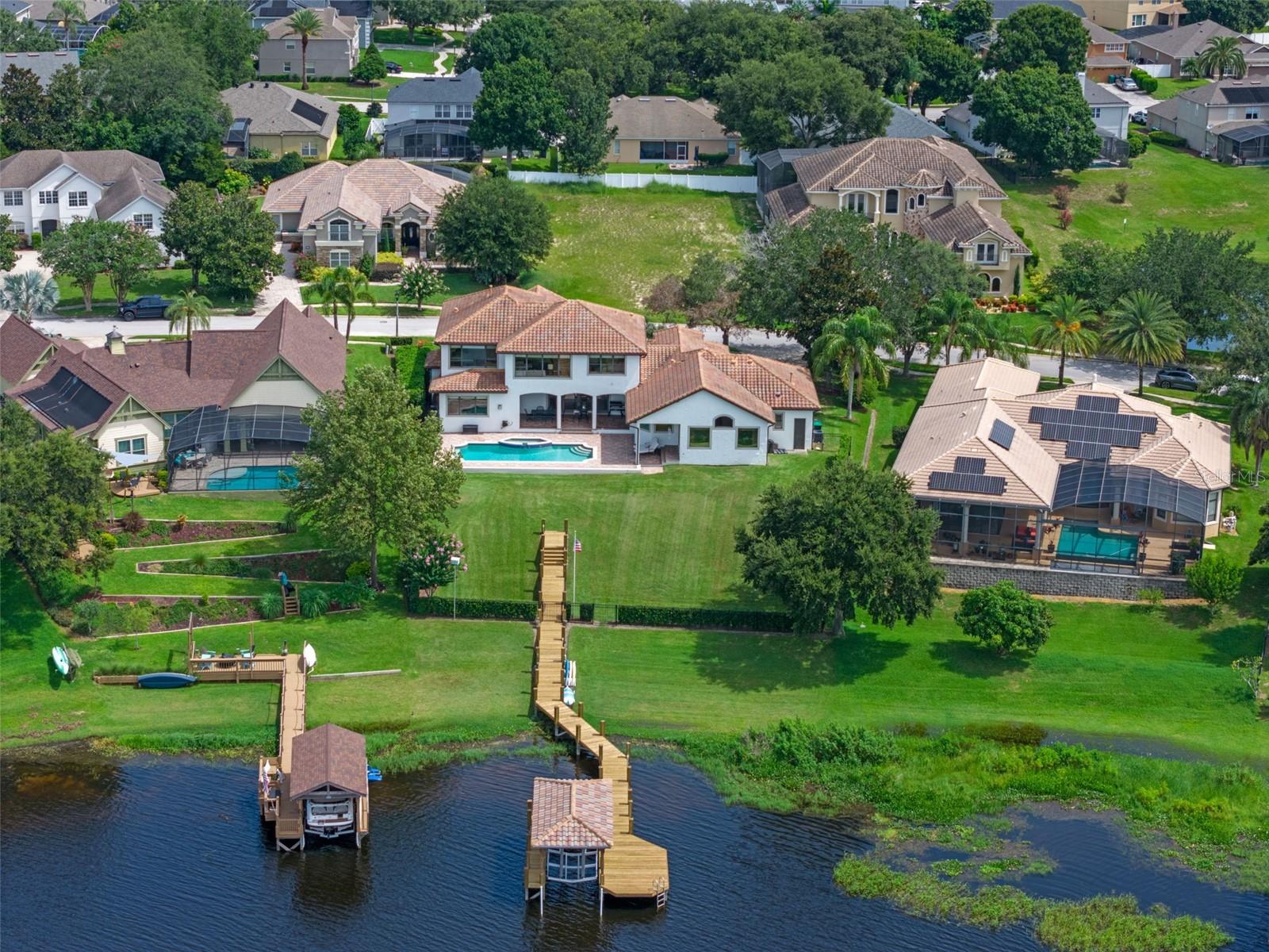 JOHNS LANDING - Residential