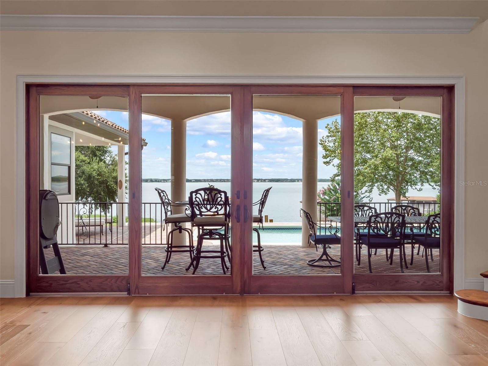 JOHNS LANDING - Residential