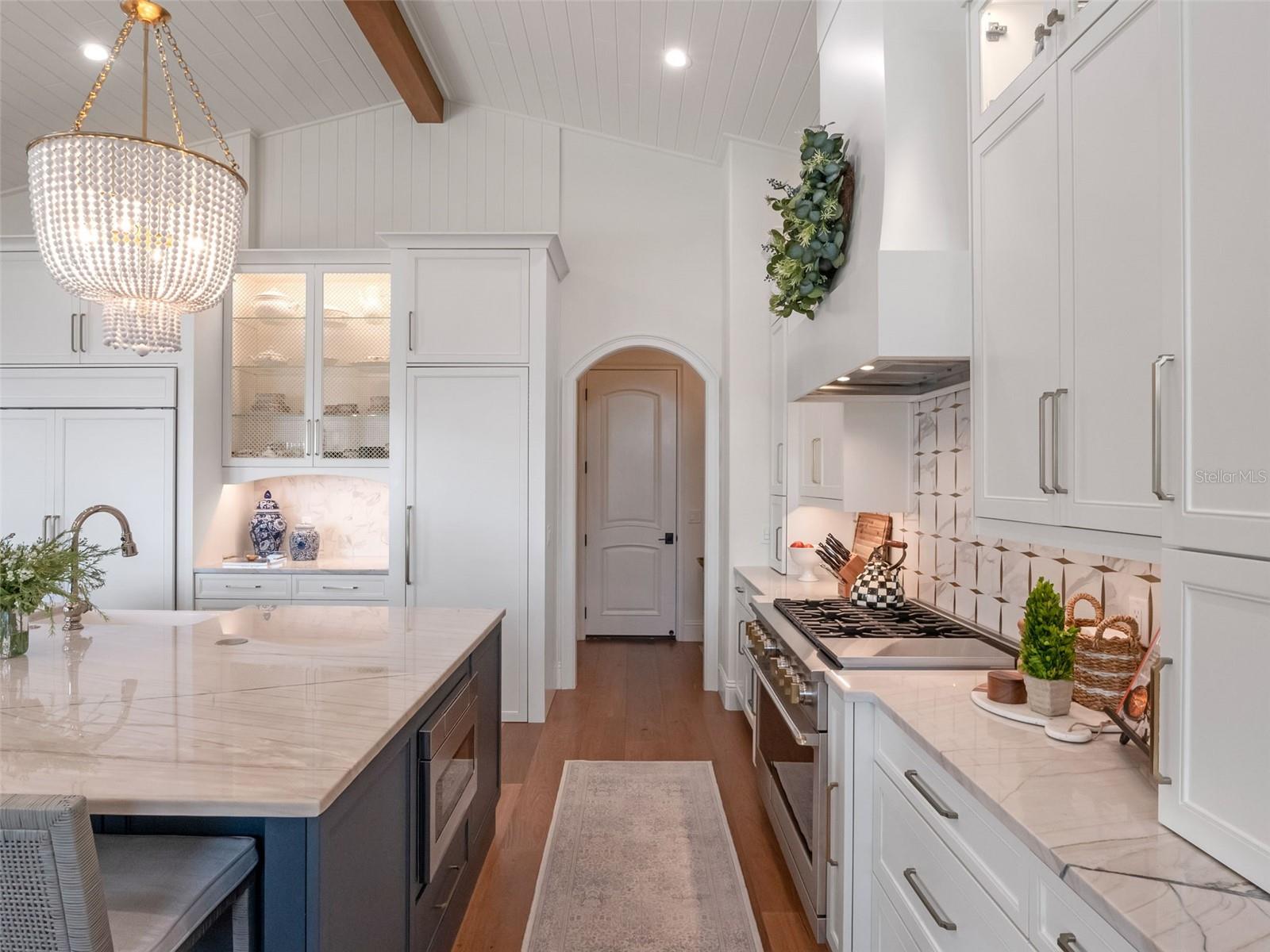JOHNS LANDING - Residential