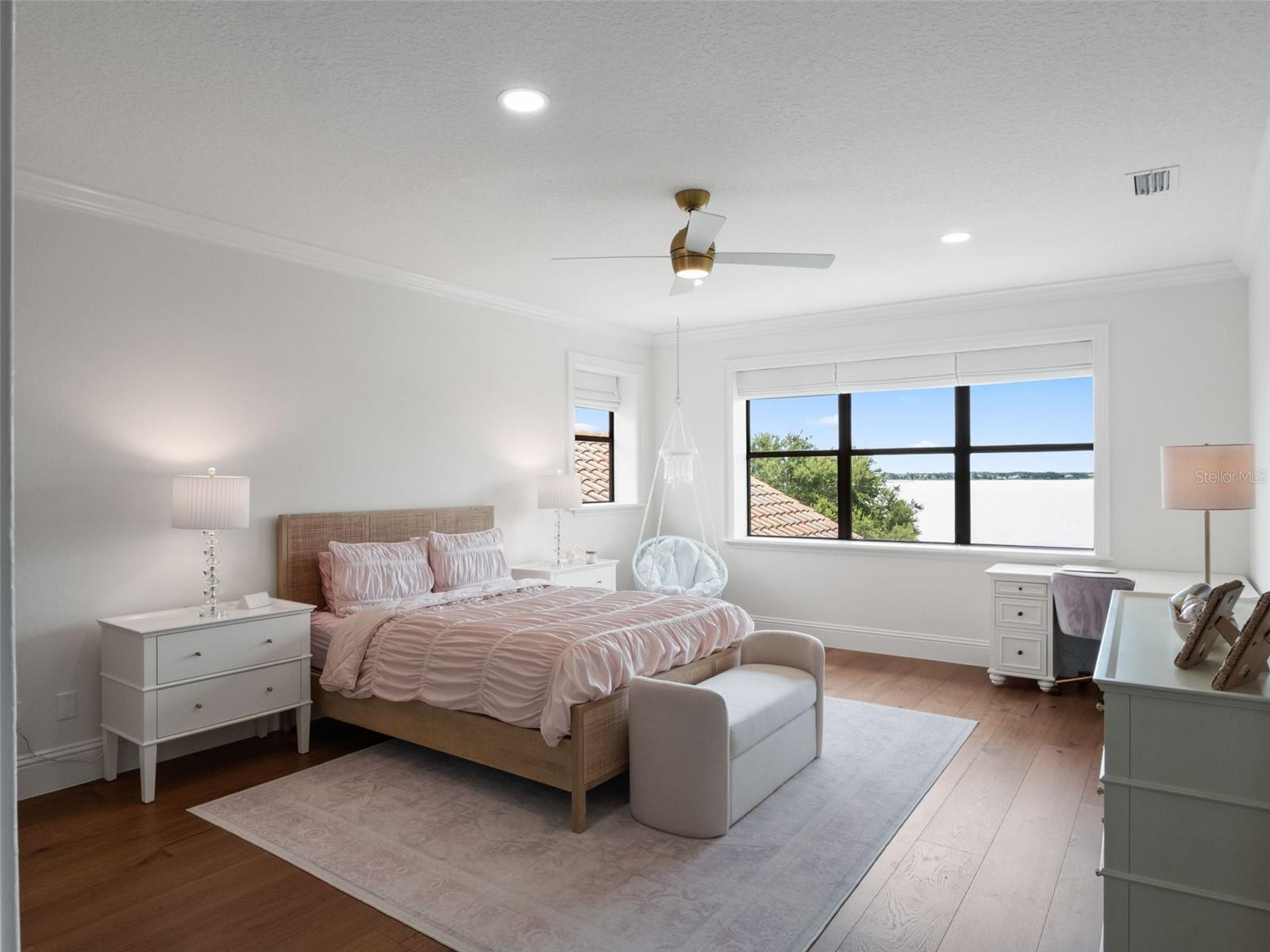 JOHNS LANDING - Residential