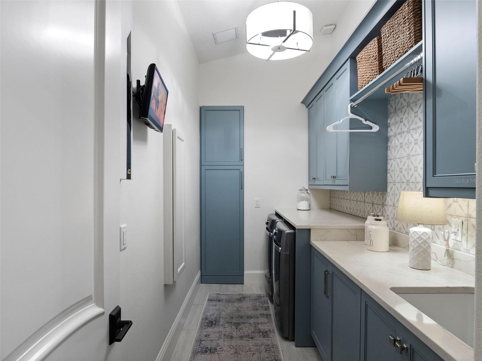 JOHNS LANDING - Residential