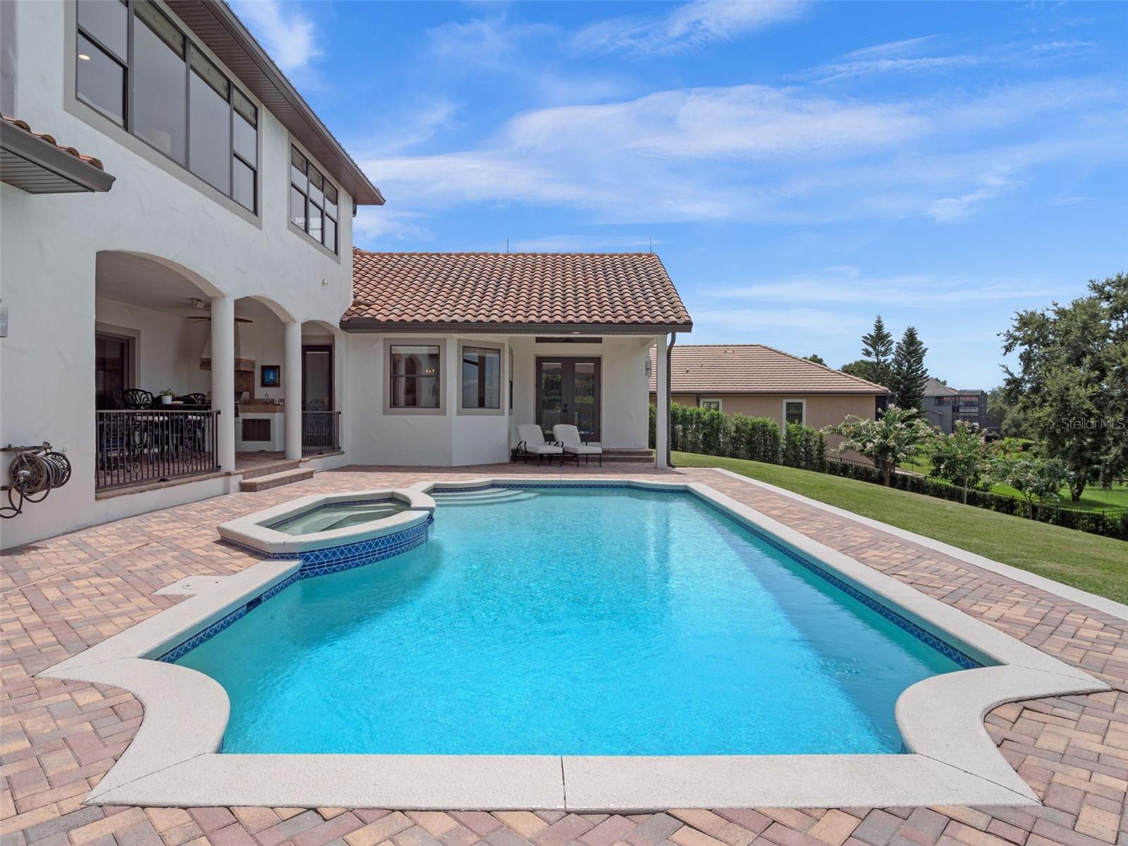 JOHNS LANDING - Residential