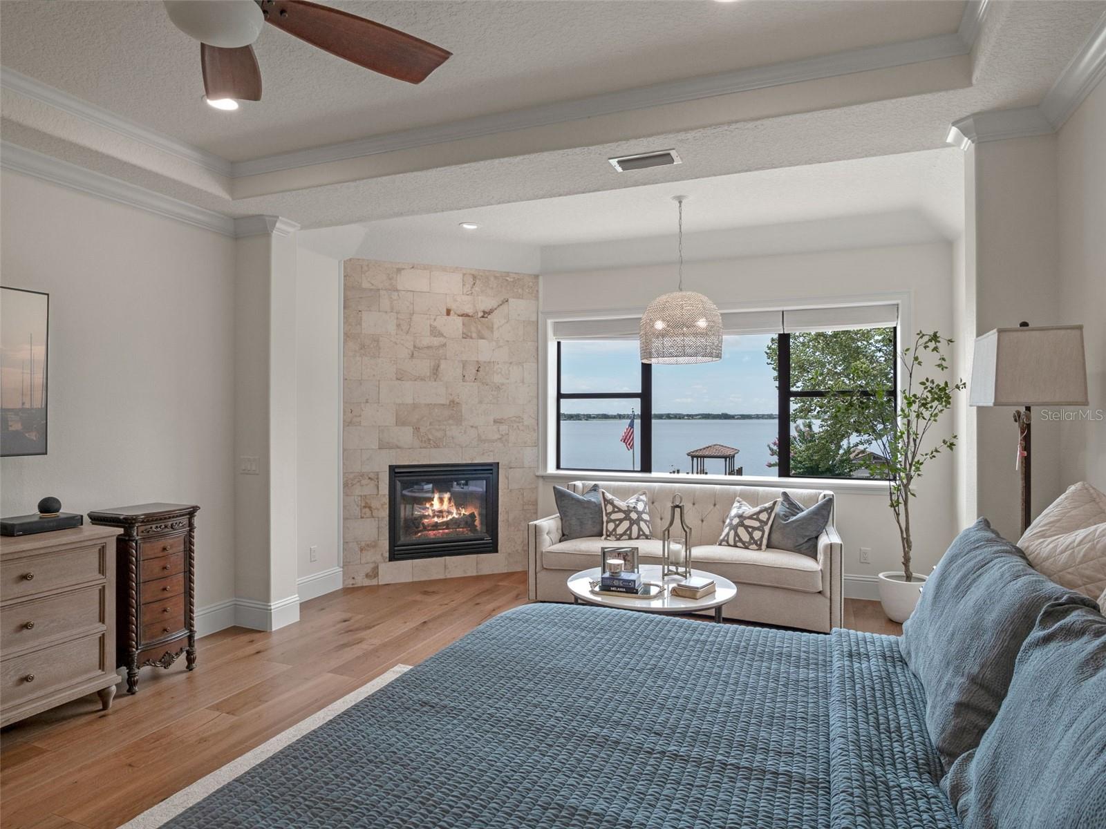 JOHNS LANDING - Residential