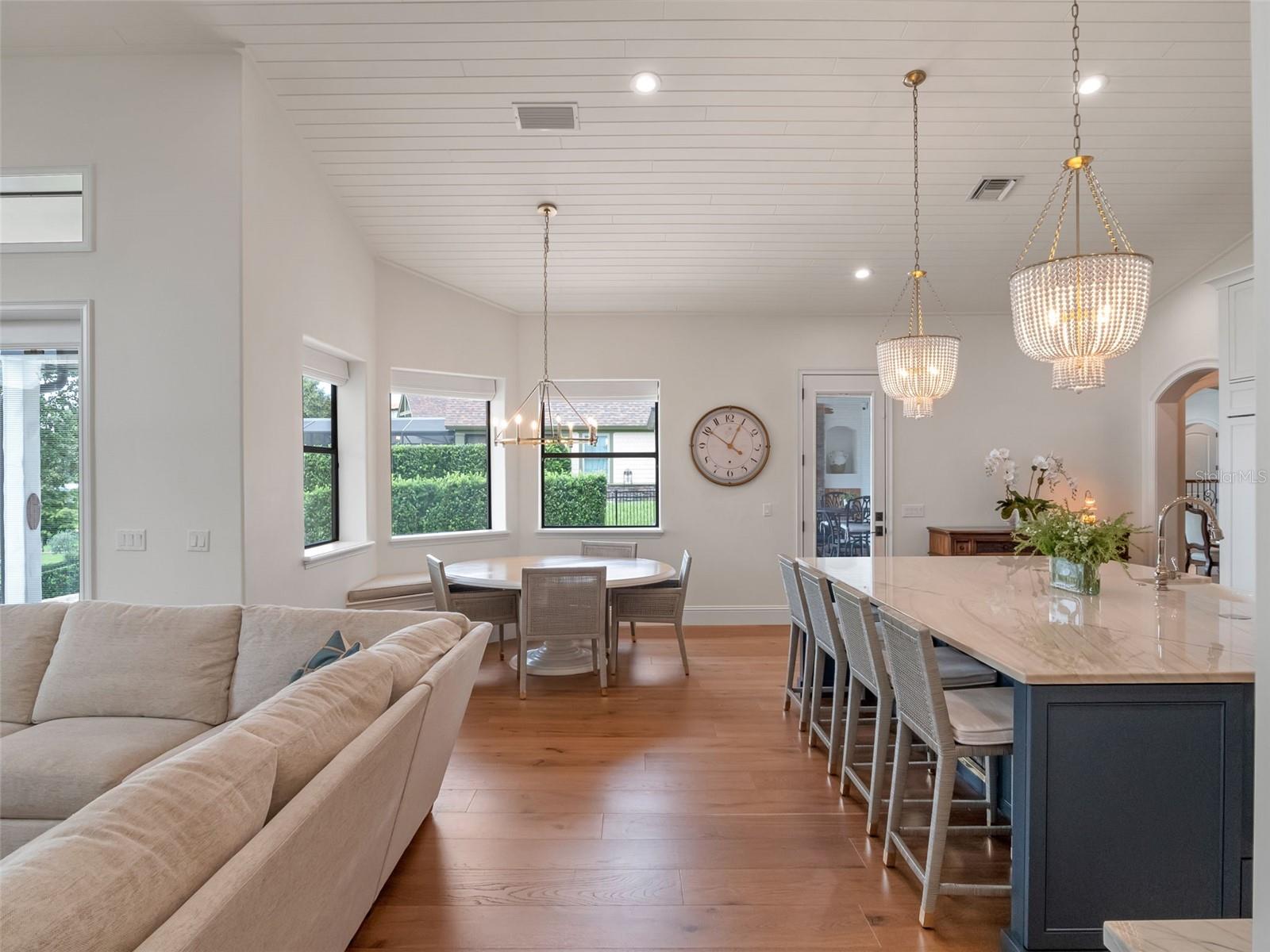 JOHNS LANDING - Residential