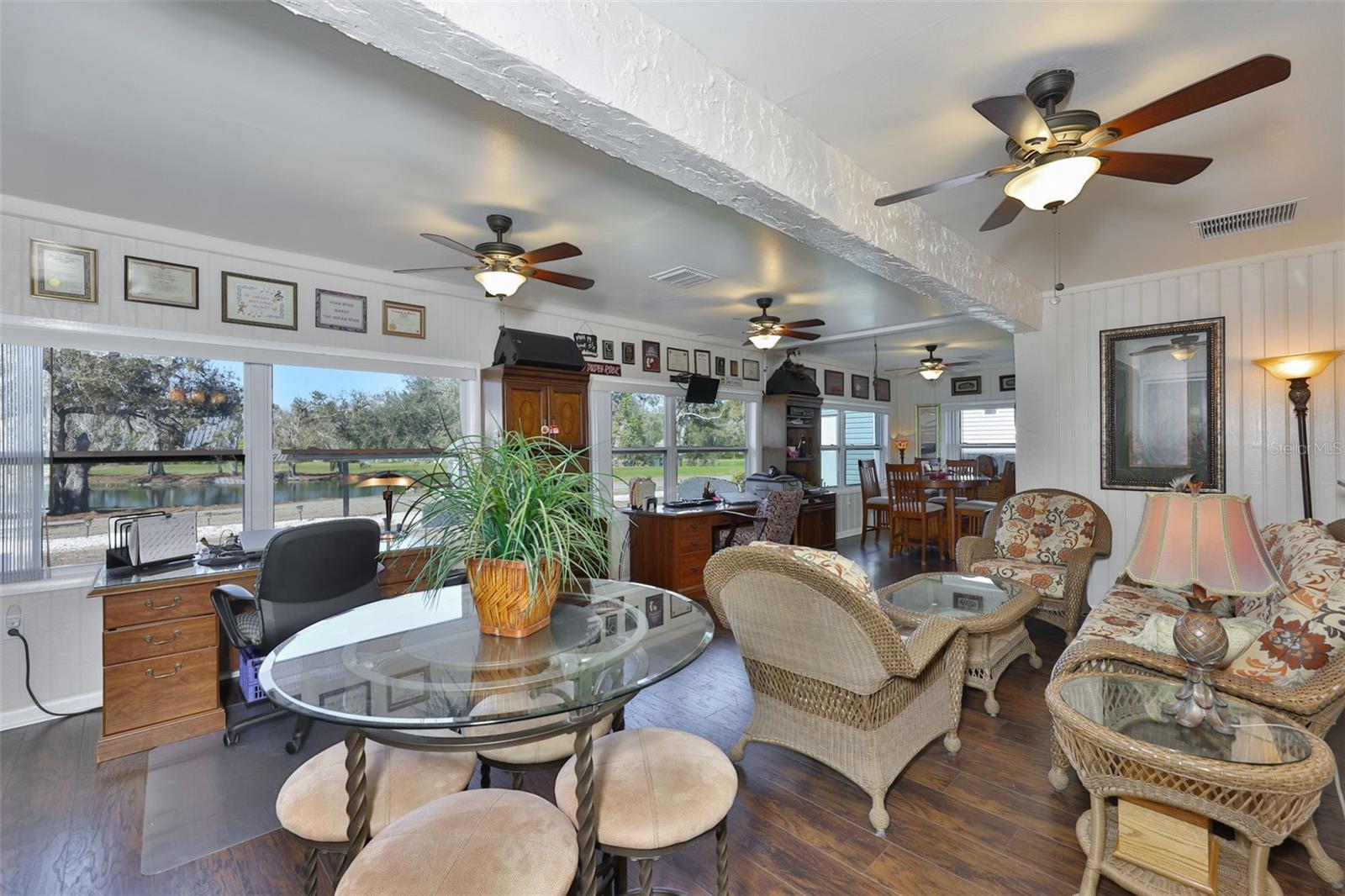 DEL WEBBS SUN CITY FLORIDA UN - Residential