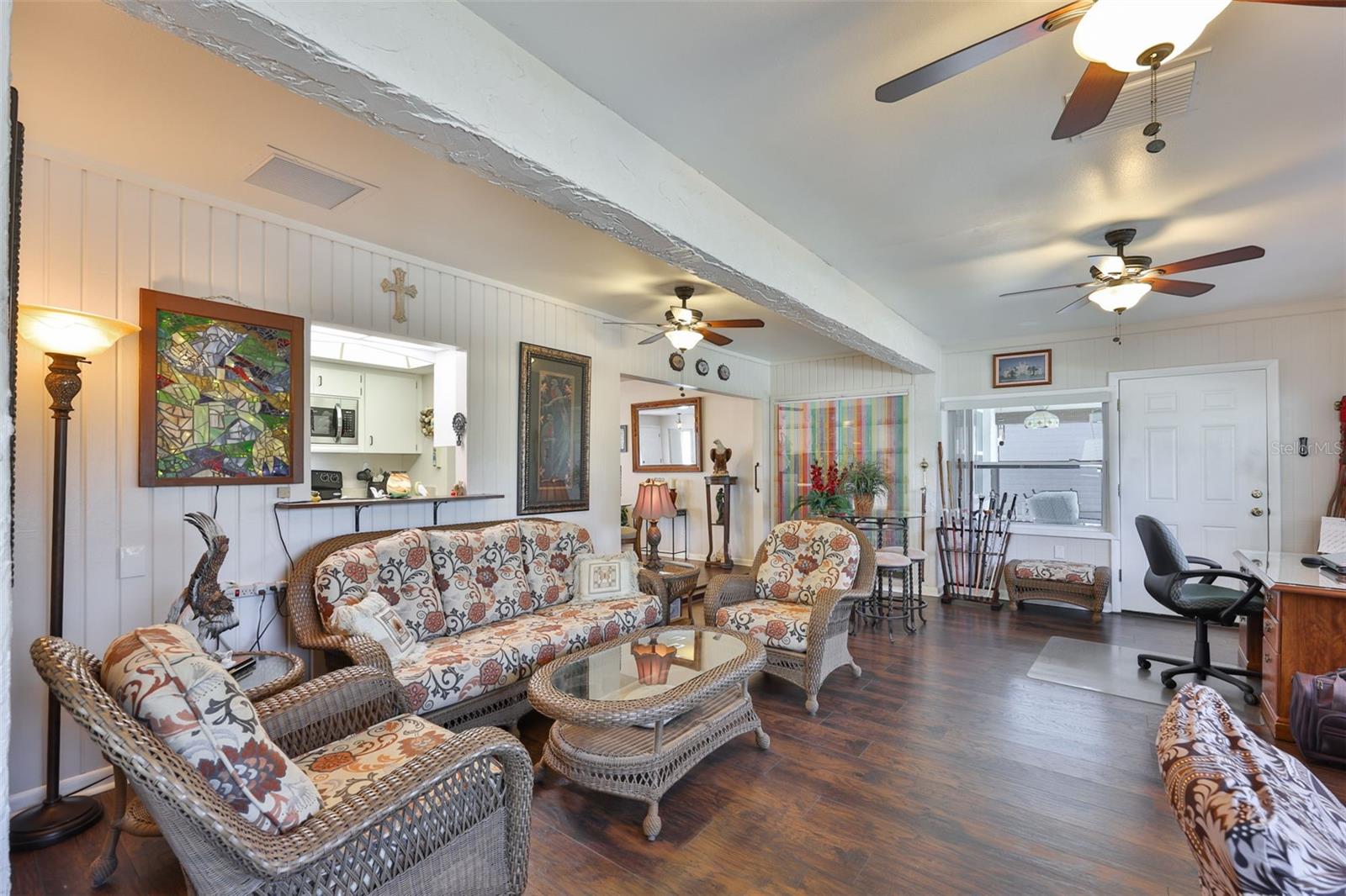 DEL WEBBS SUN CITY FLORIDA UN - Residential