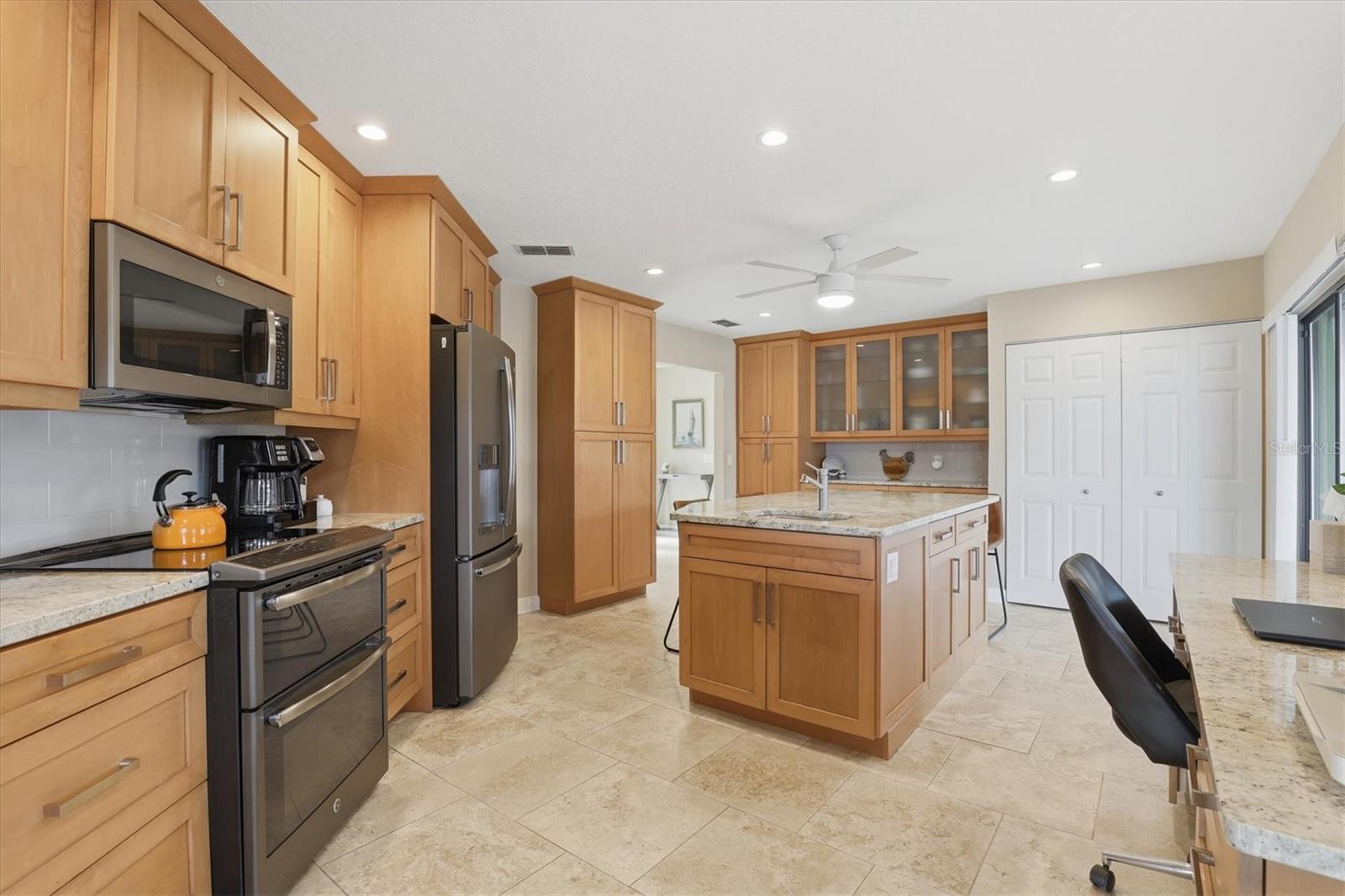 FRESH WATER ESTATES - Residential