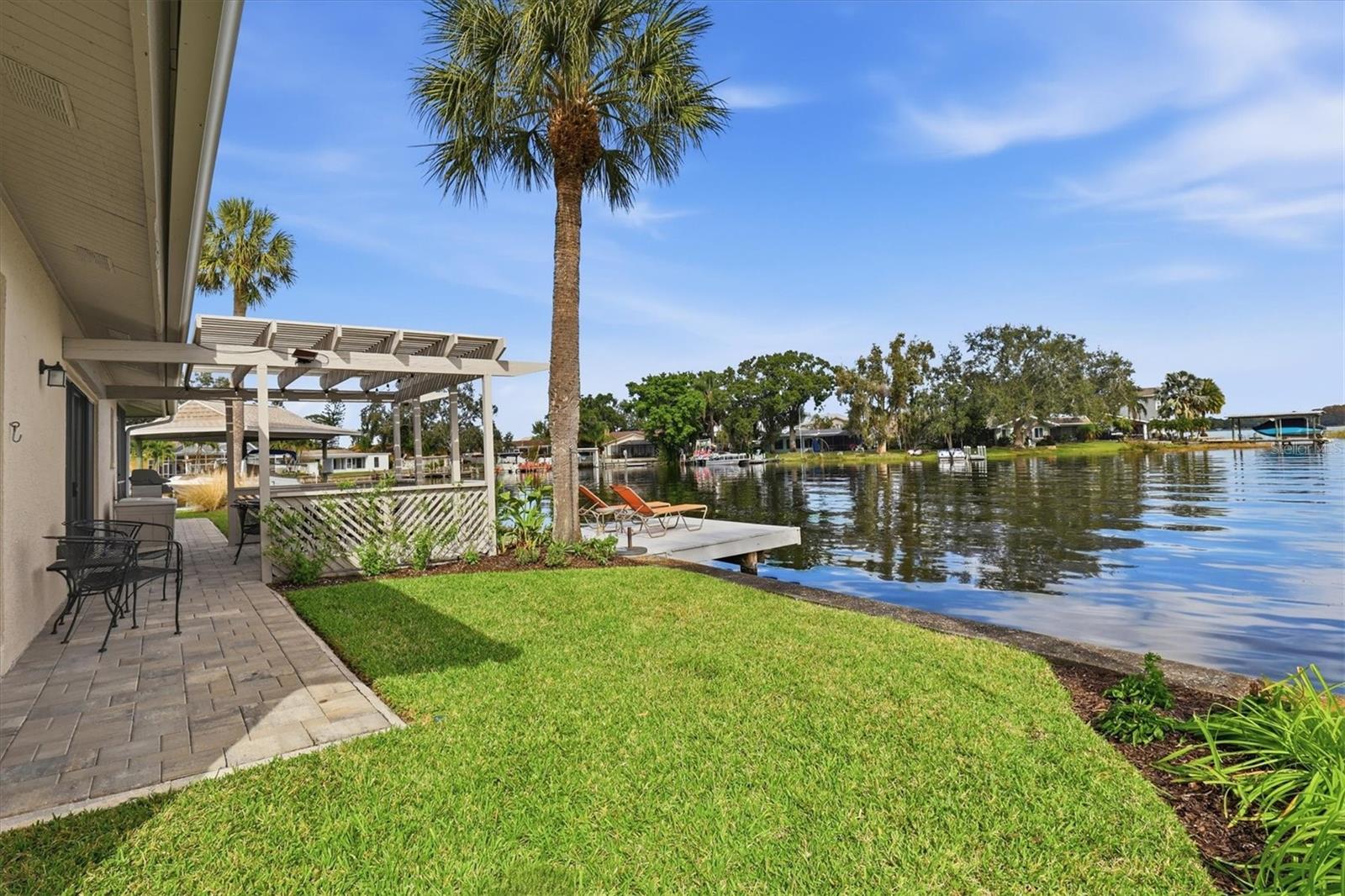 FRESH WATER ESTATES - Residential