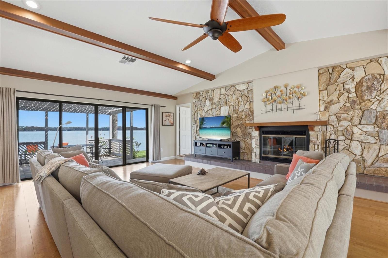 FRESH WATER ESTATES - Residential