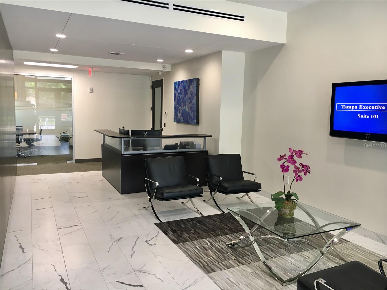 DIXIE - Commercial Lease