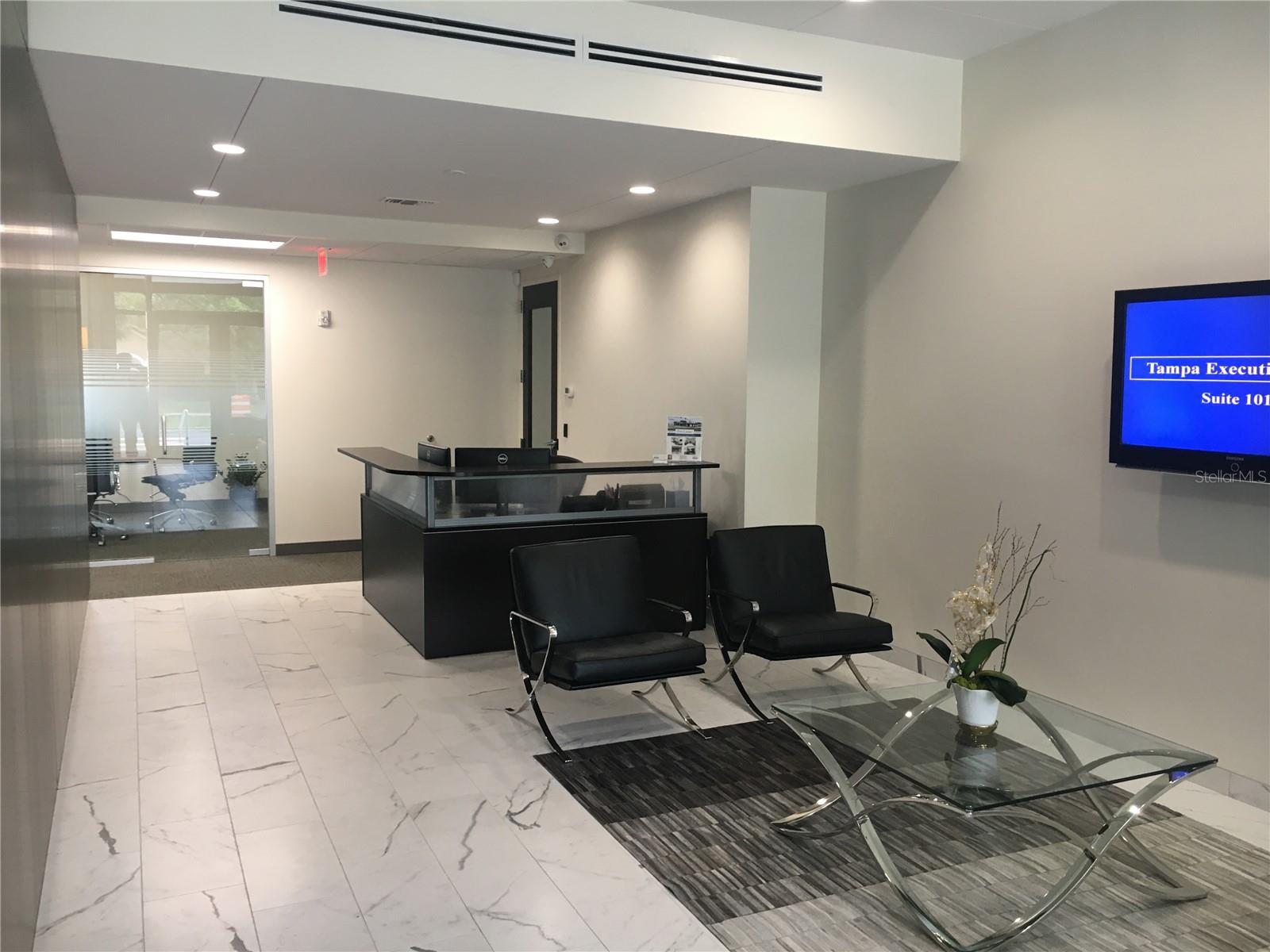 DIXIE - Commercial Lease