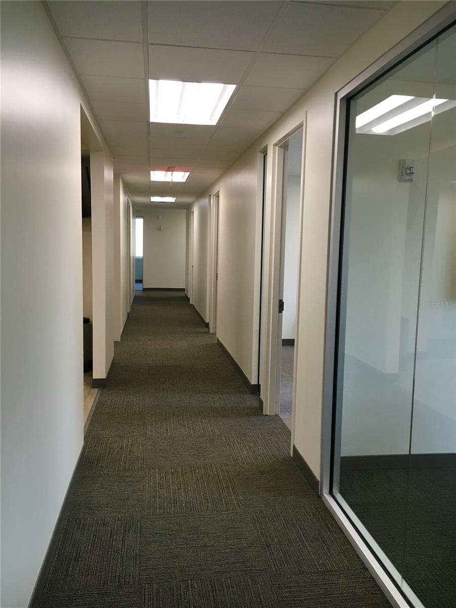 DIXIE - Commercial Lease