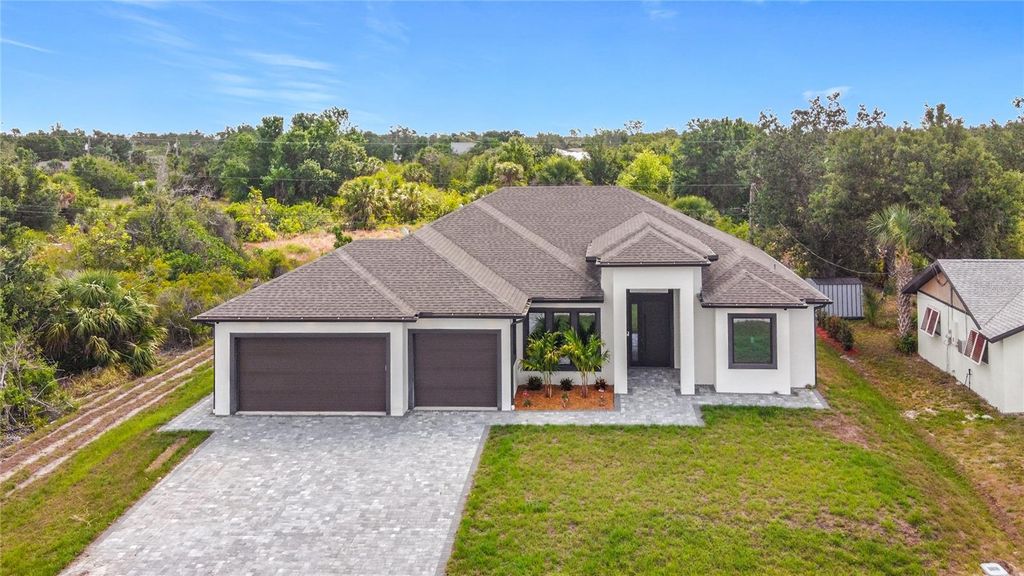 Photo of 7152 Bougainvillea Street, Englewood, FL 34224 (MLS # A4652191)