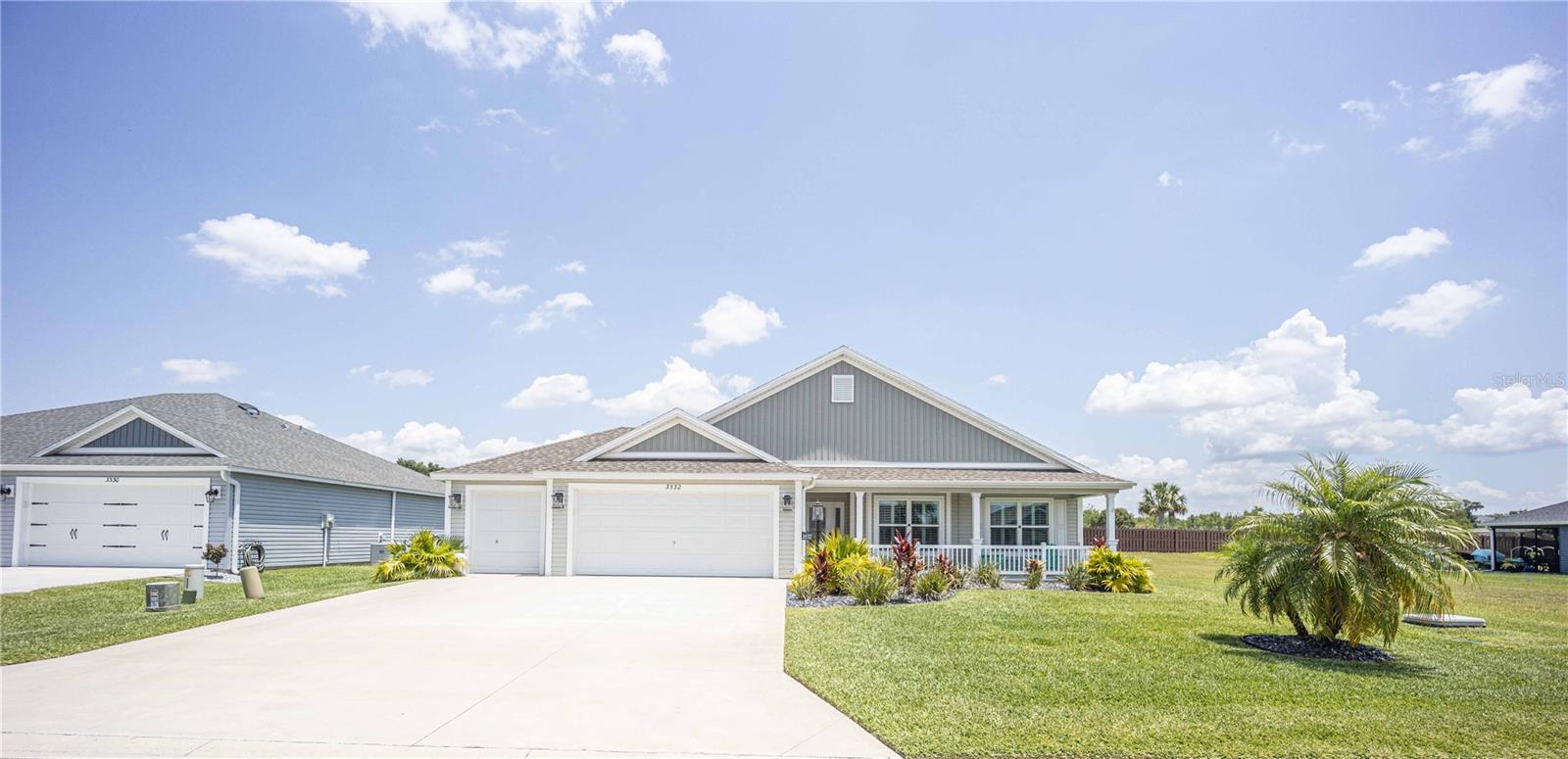View OXFORD, FL 34484 house
