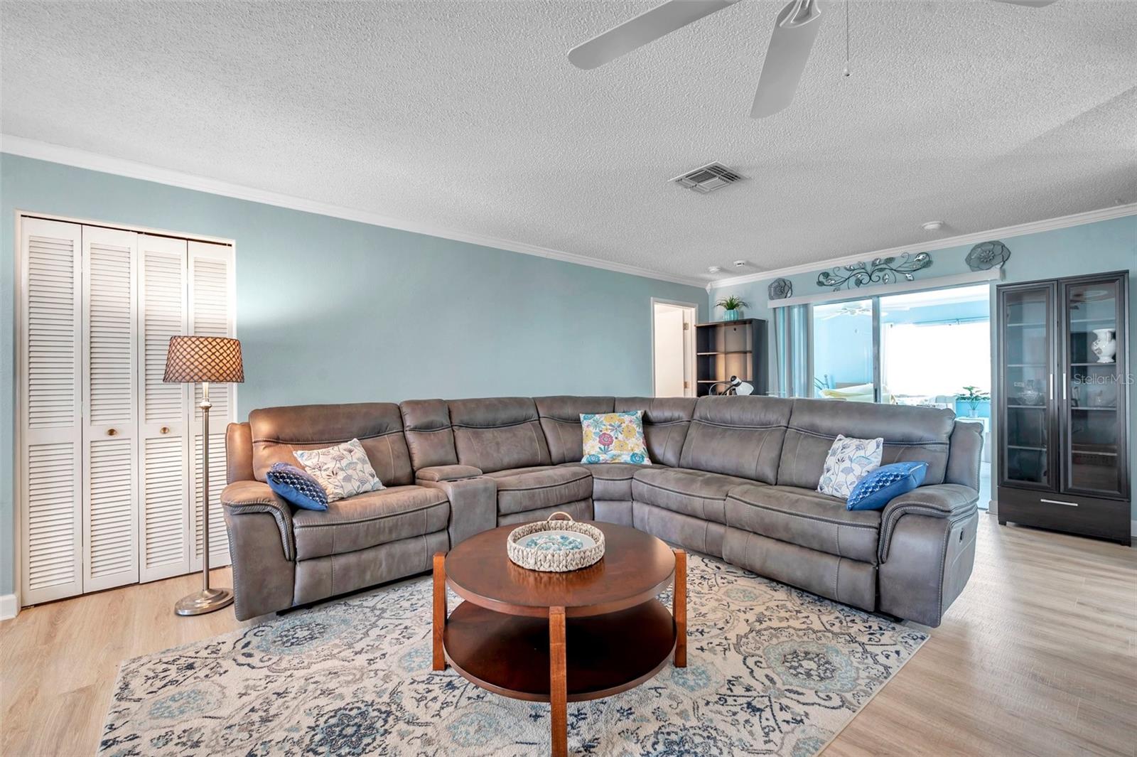 3957 TARPON POINTE CIRCLE